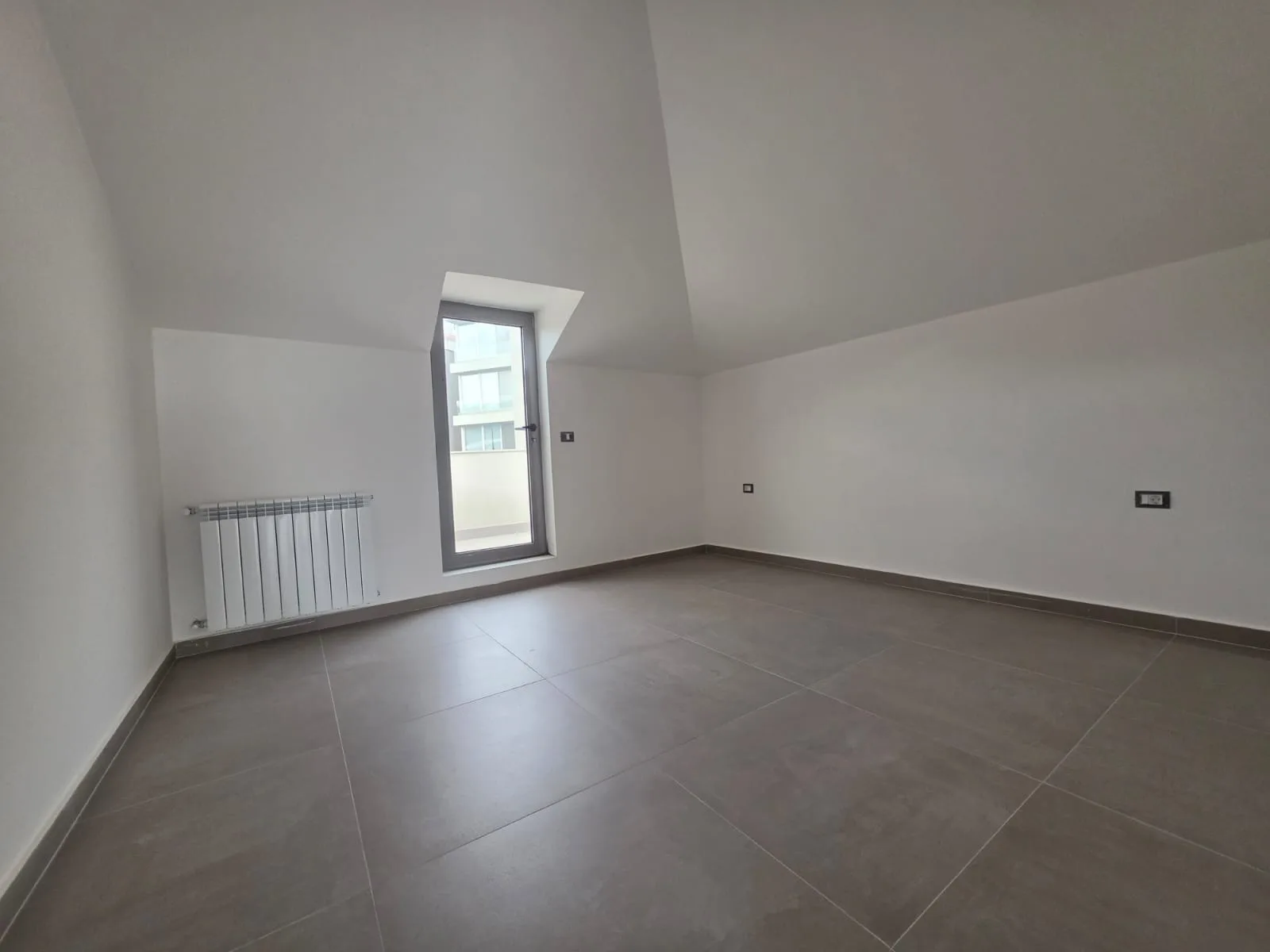 Apartment for sale in Hazmieh, Lebanon — الصورة 2
