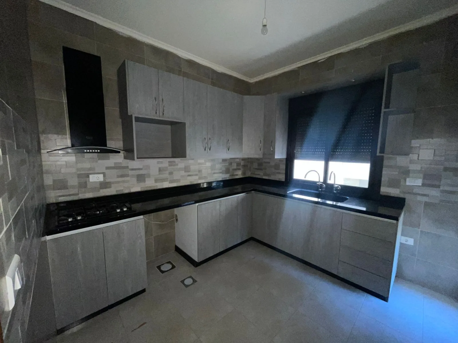 Apartment for rent in Douar, Lebanon — الصورة 3