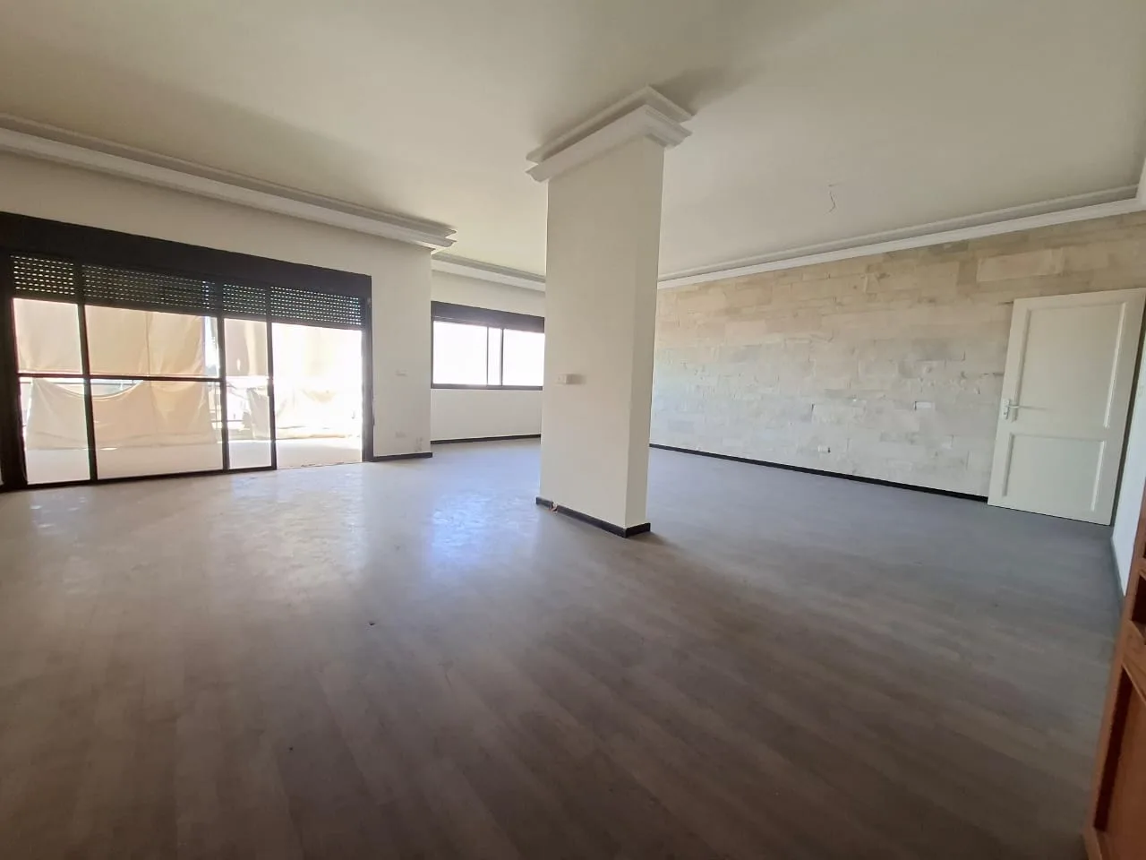 Apartment for rent in Kfar Hbab, Lebanon — الصورة 2