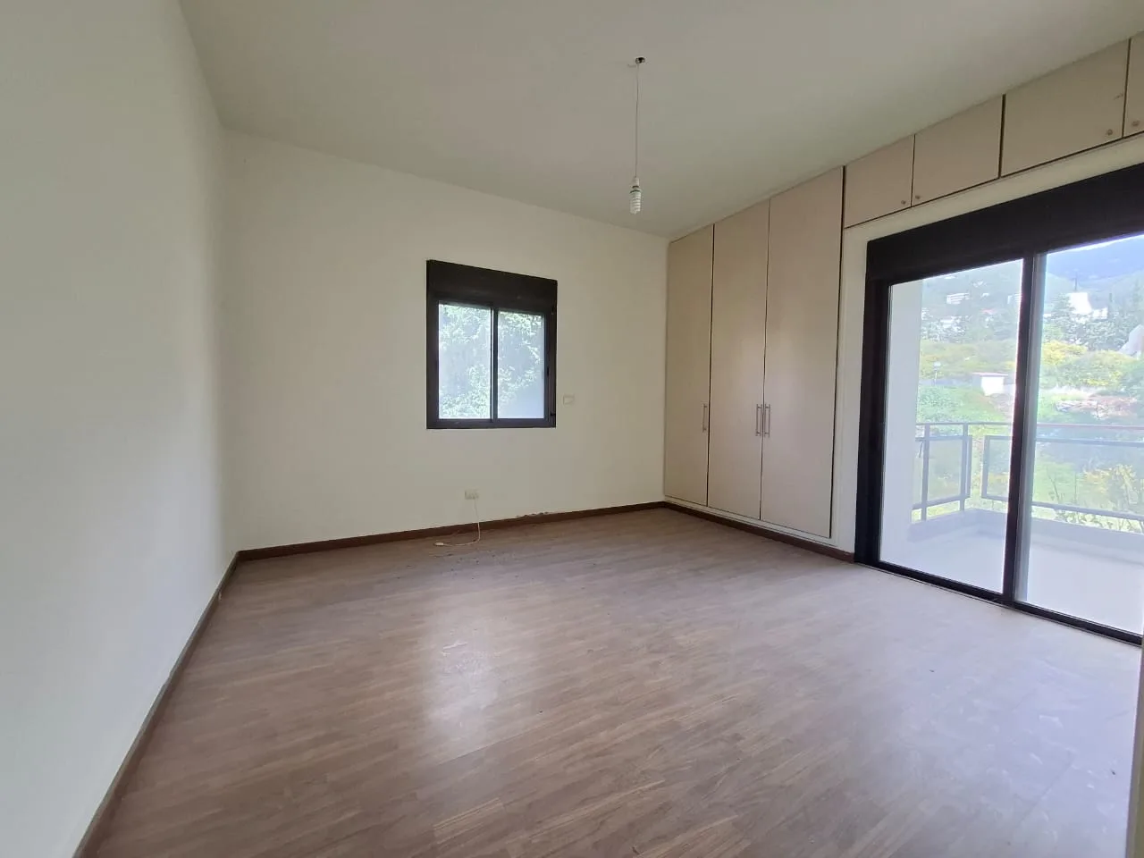 Apartment for rent in Kfar Hbab, Lebanon — الصورة 4