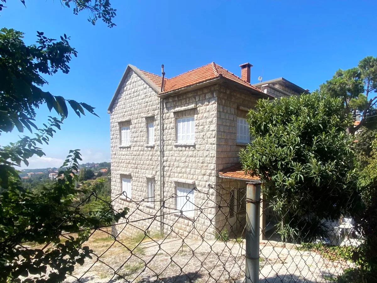 Villa for Sale in Qlayaat — الصورة 3