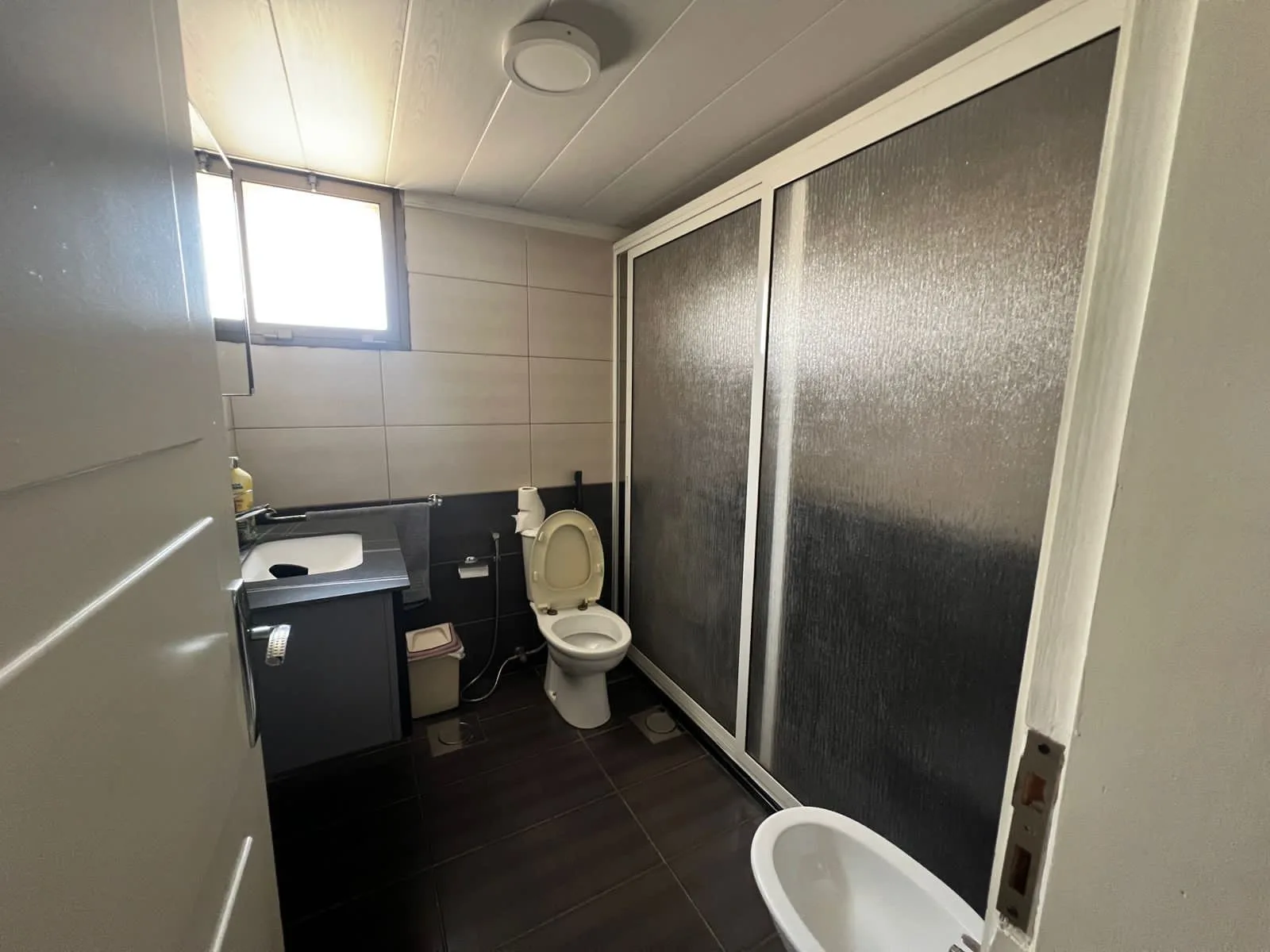 Apartment for Sale in Forn El Chebbak — الصورة 9