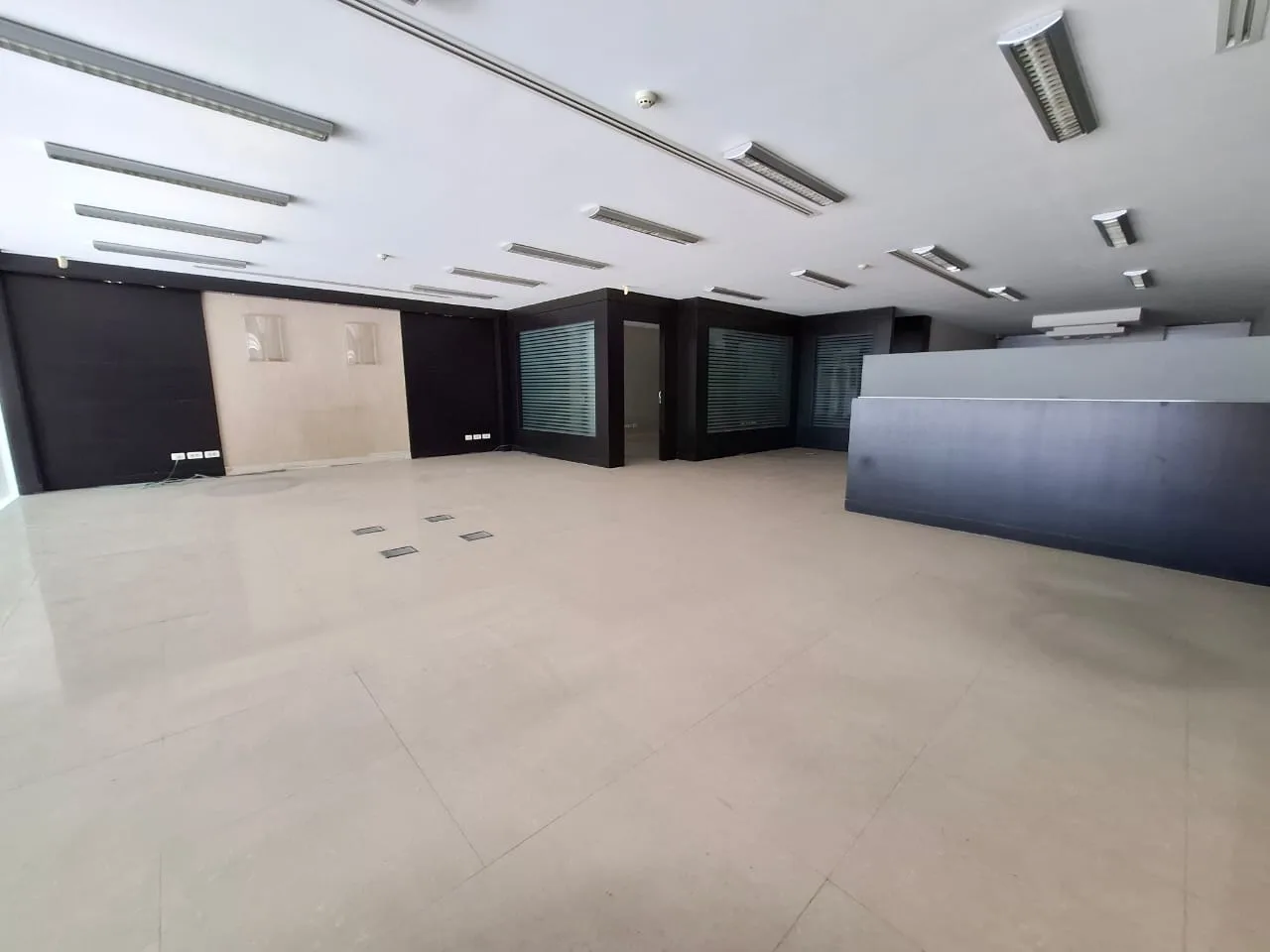 Shop for rent in Zouk Mosbeh