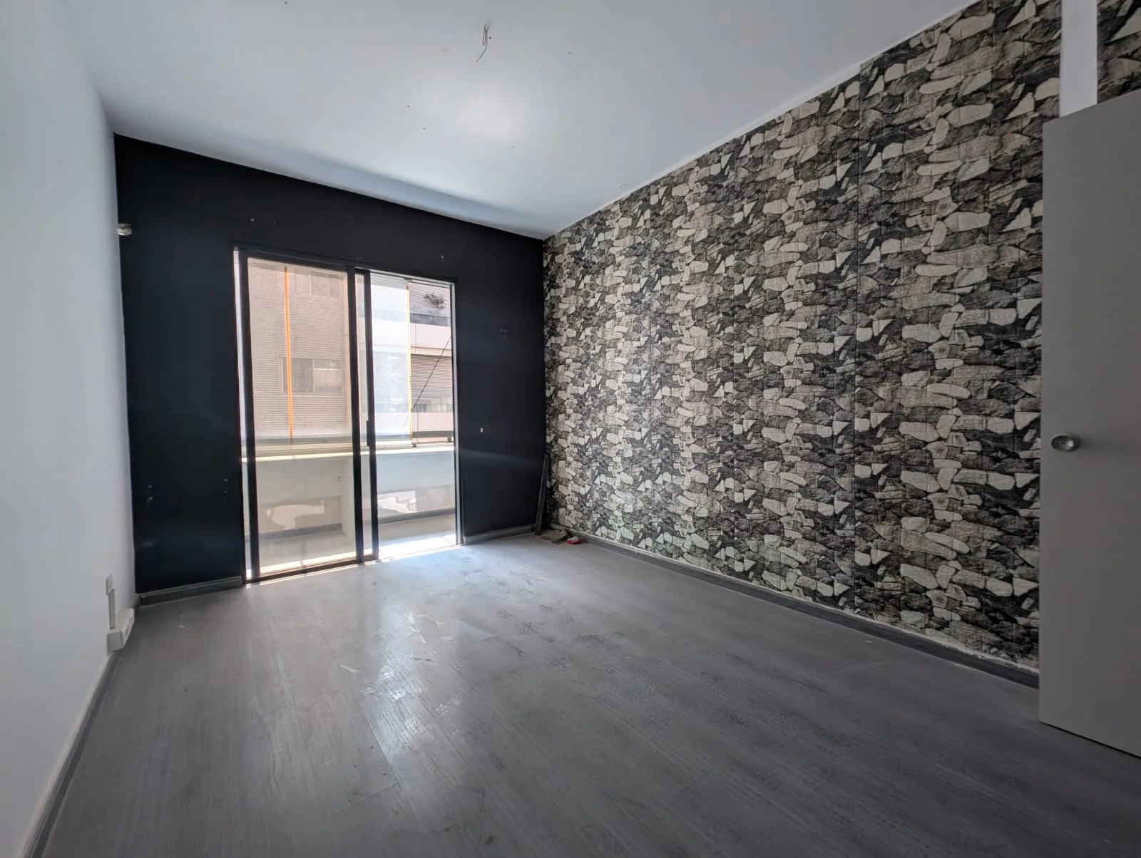 Office for sale in Achrafieh — الصورة 4