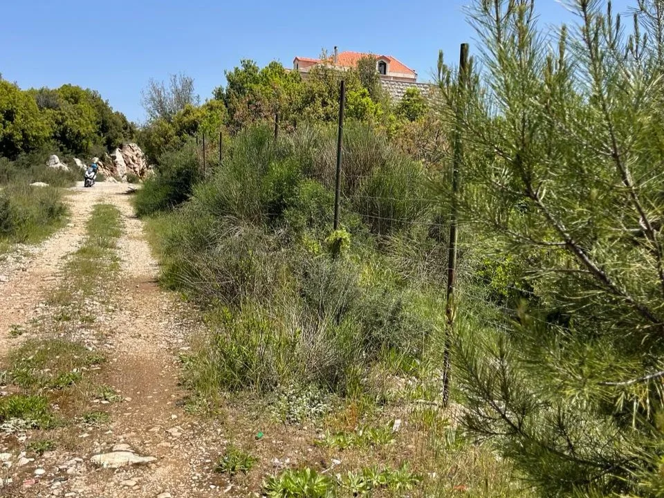 Land for Sale in Chahtoul