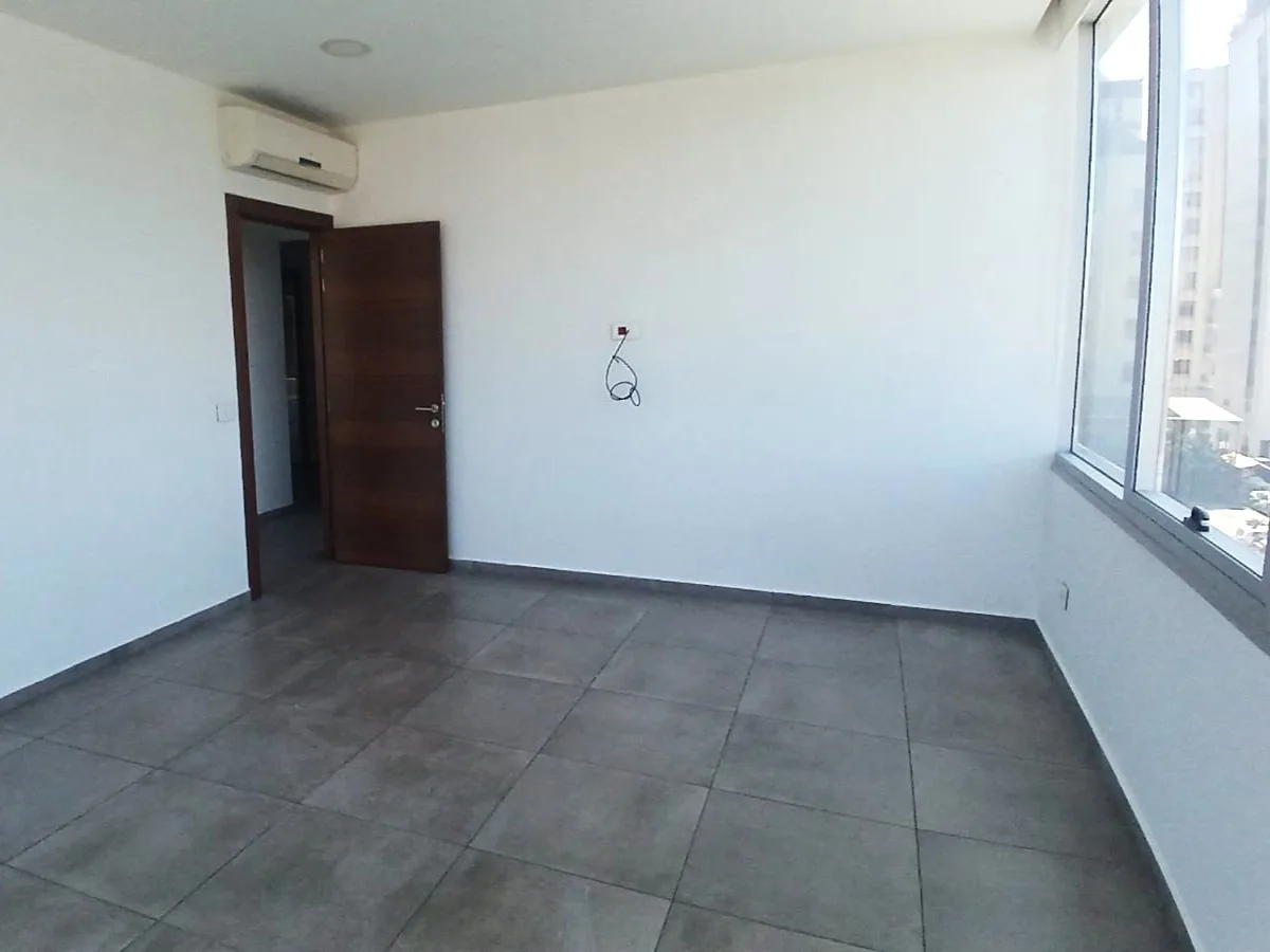 Office for rent in Horch Tabet — الصورة 3