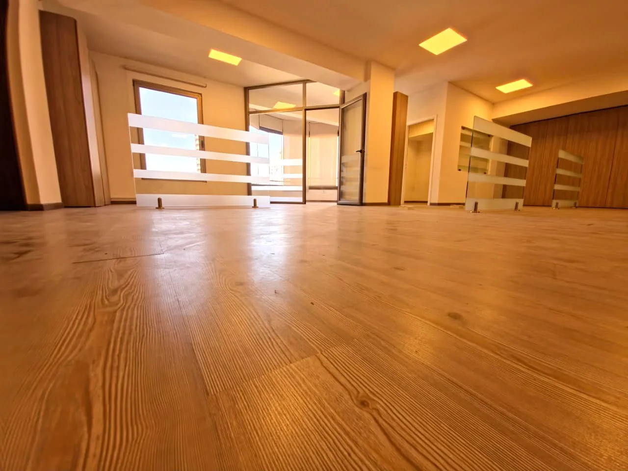 Office for sale in Achrafieh — الصورة 2