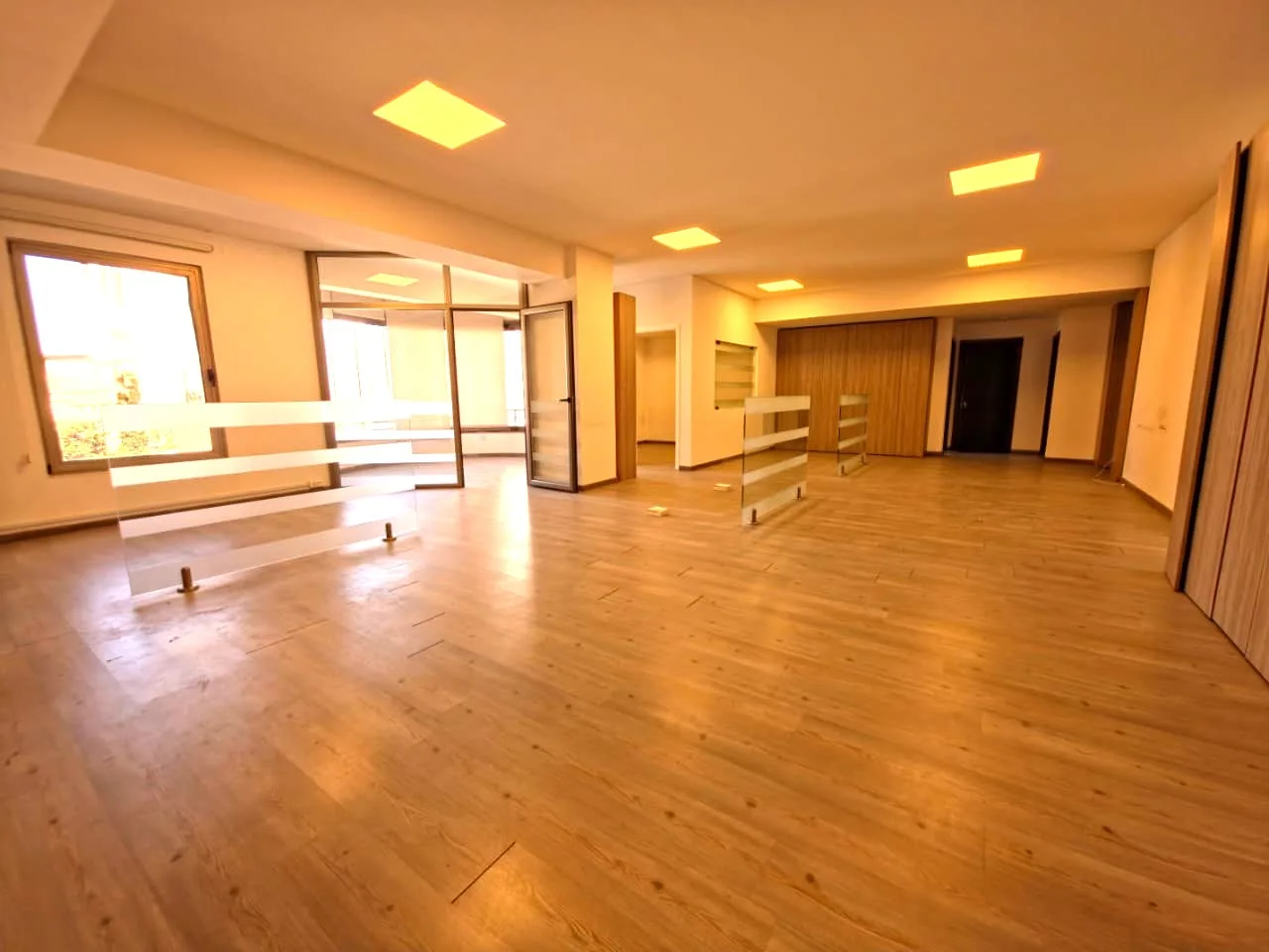 Office for sale in Achrafieh — الصورة 3