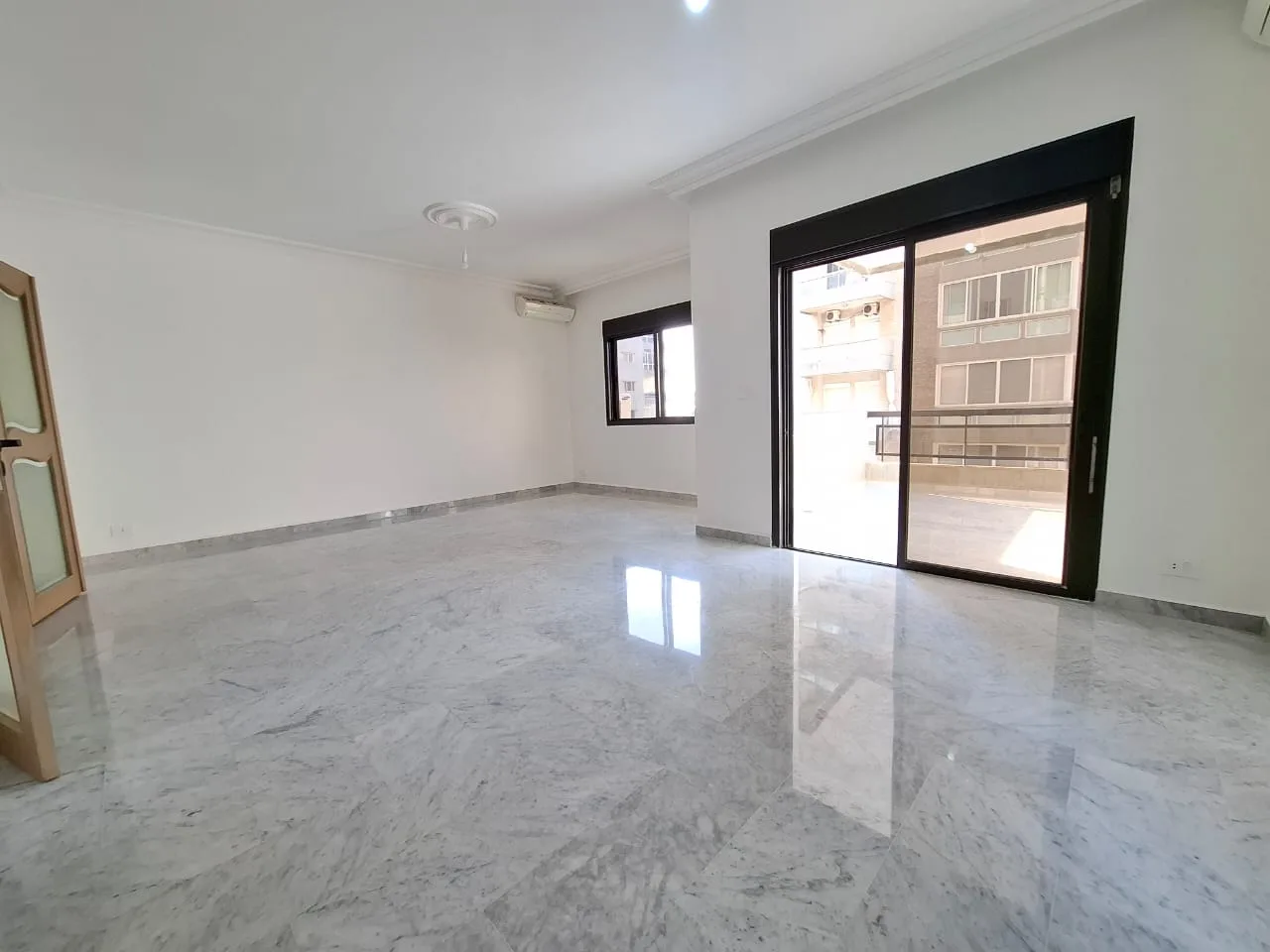 Apartment for Rent in Kaslik