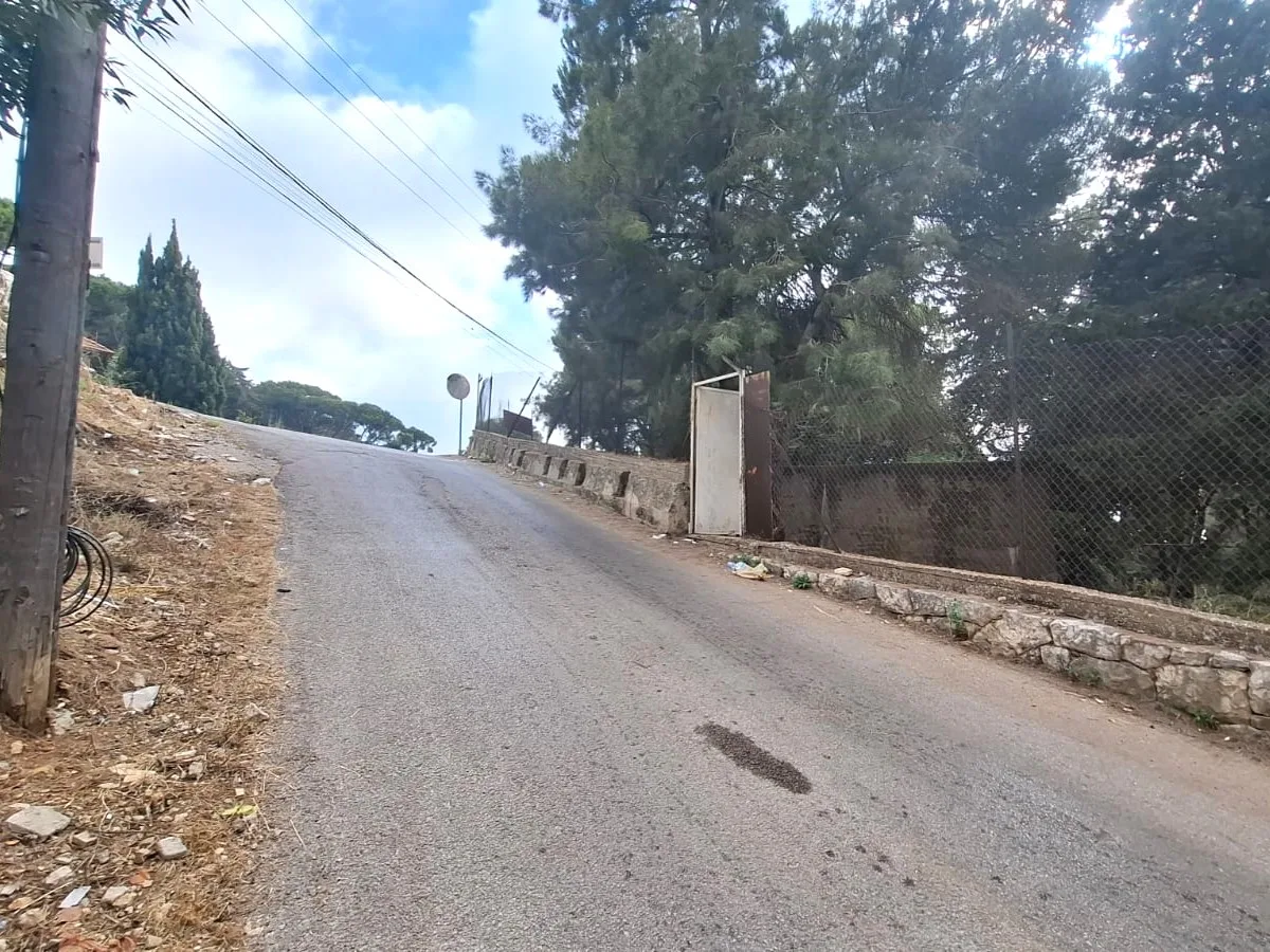 Land for Sale in Ain — الصورة 2