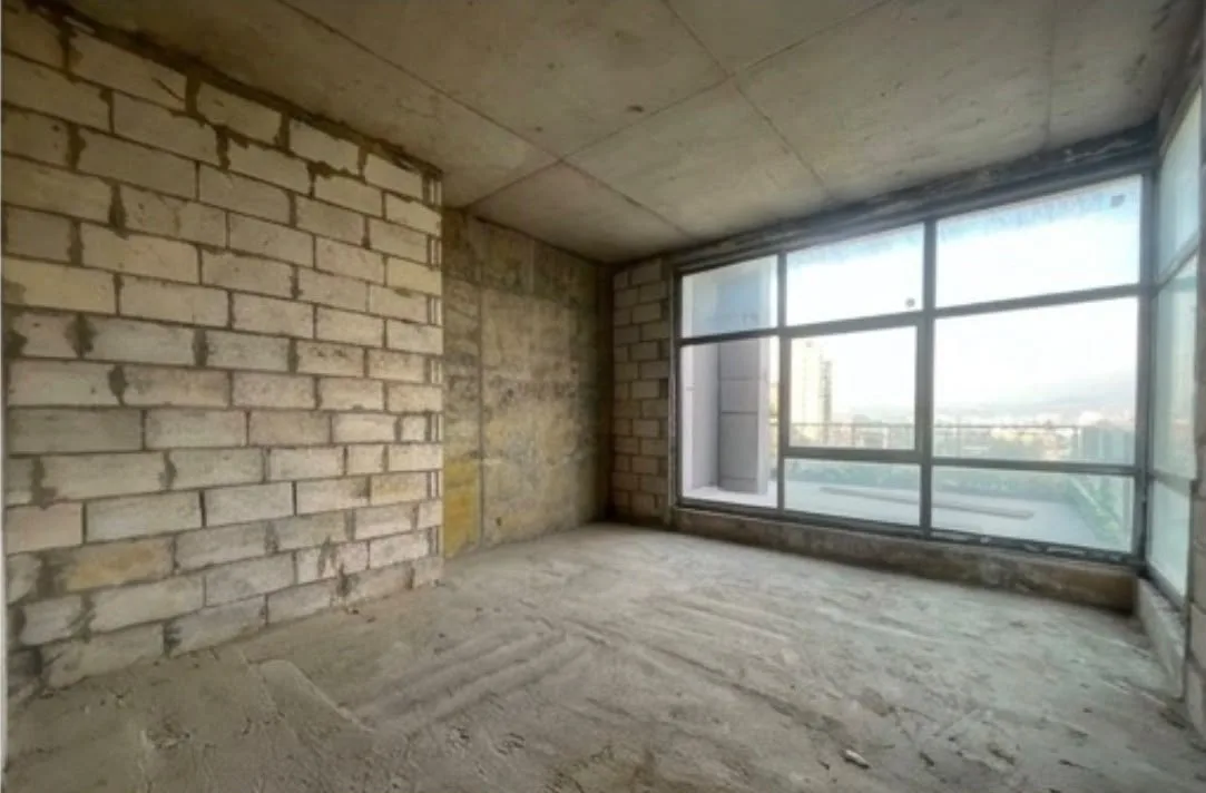 Office for rent in Adliyeh