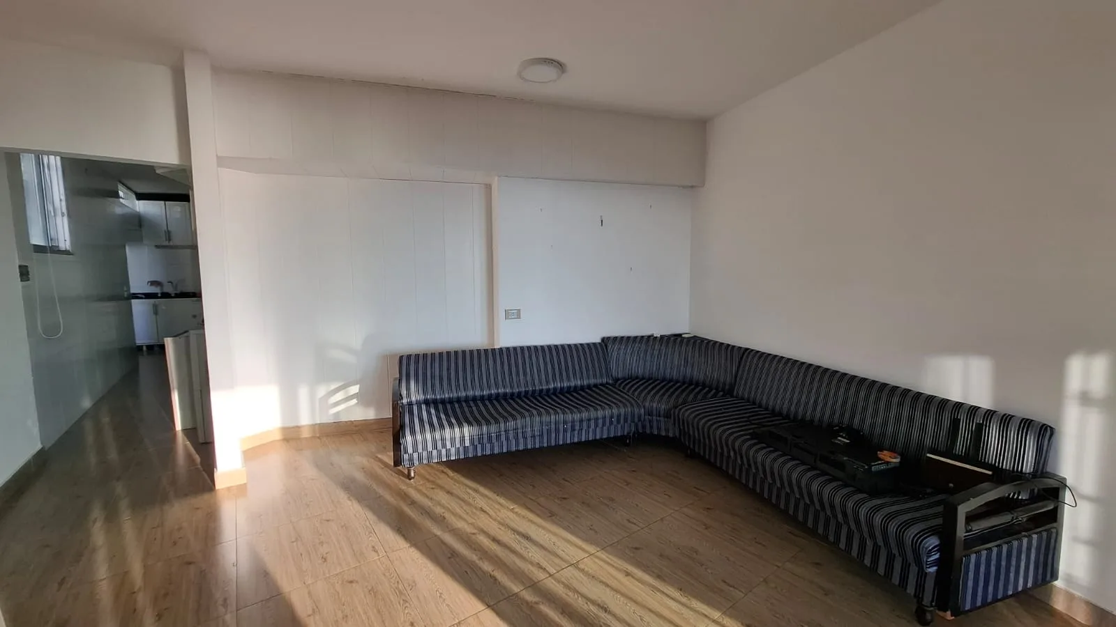 Chalet for sale in Blat — الصورة 2