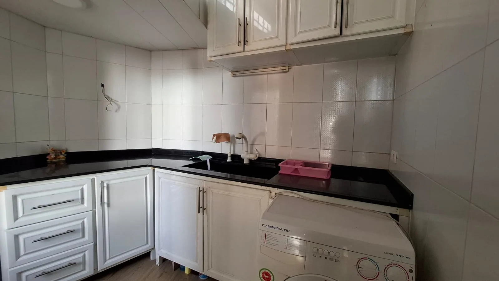 Chalet for sale in Blat — الصورة 3