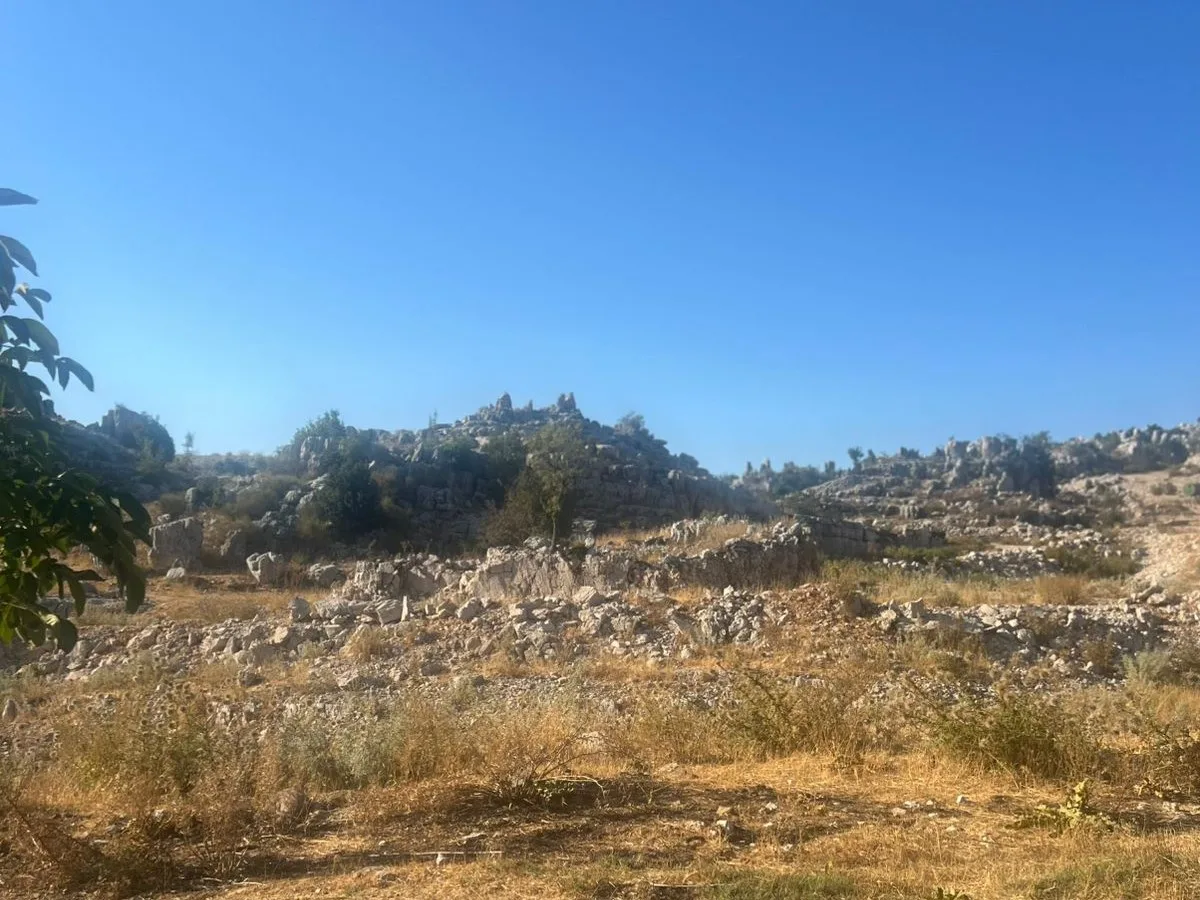 Land for Sale in Chahtoul — الصورة 2