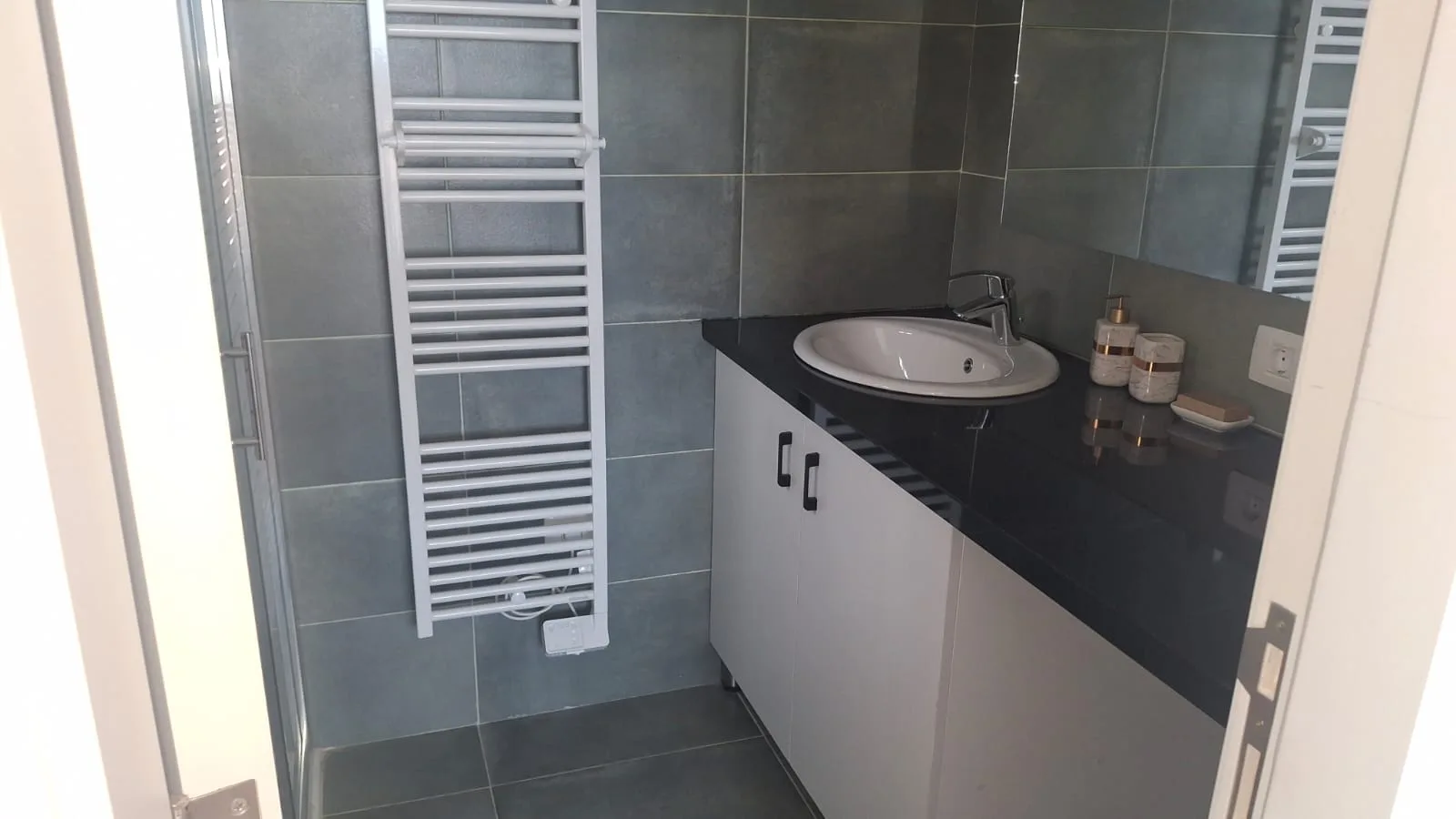Apartment for Rent in Mar Mikhael — الصورة 4
