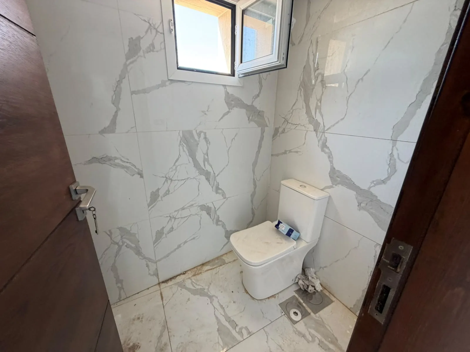 Office for Sale in Hosrayel — الصورة 3