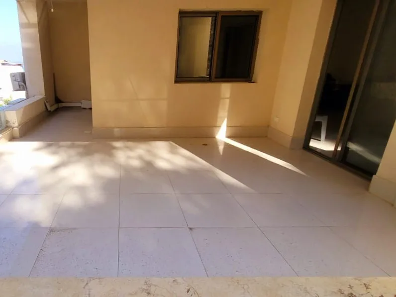 Apartment for Sale in Tabarja — الصورة 4