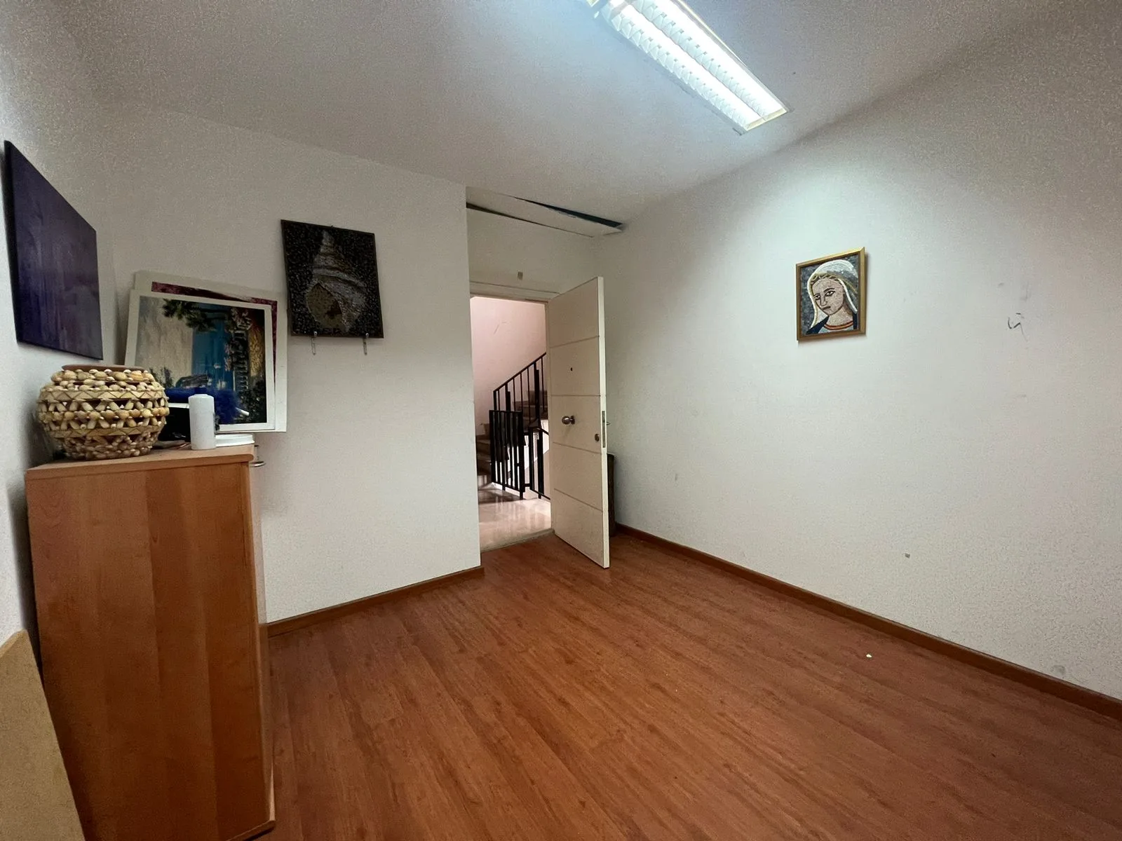 Office for Rent in Sassine, Achrafieh, Beirut, Lebanon — الصورة 2