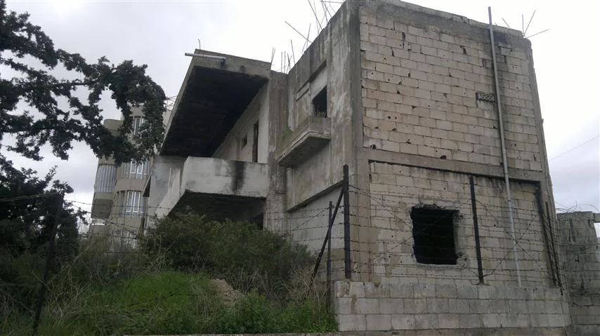 Land for Sale in Baabda, Lebanon — الصورة 1