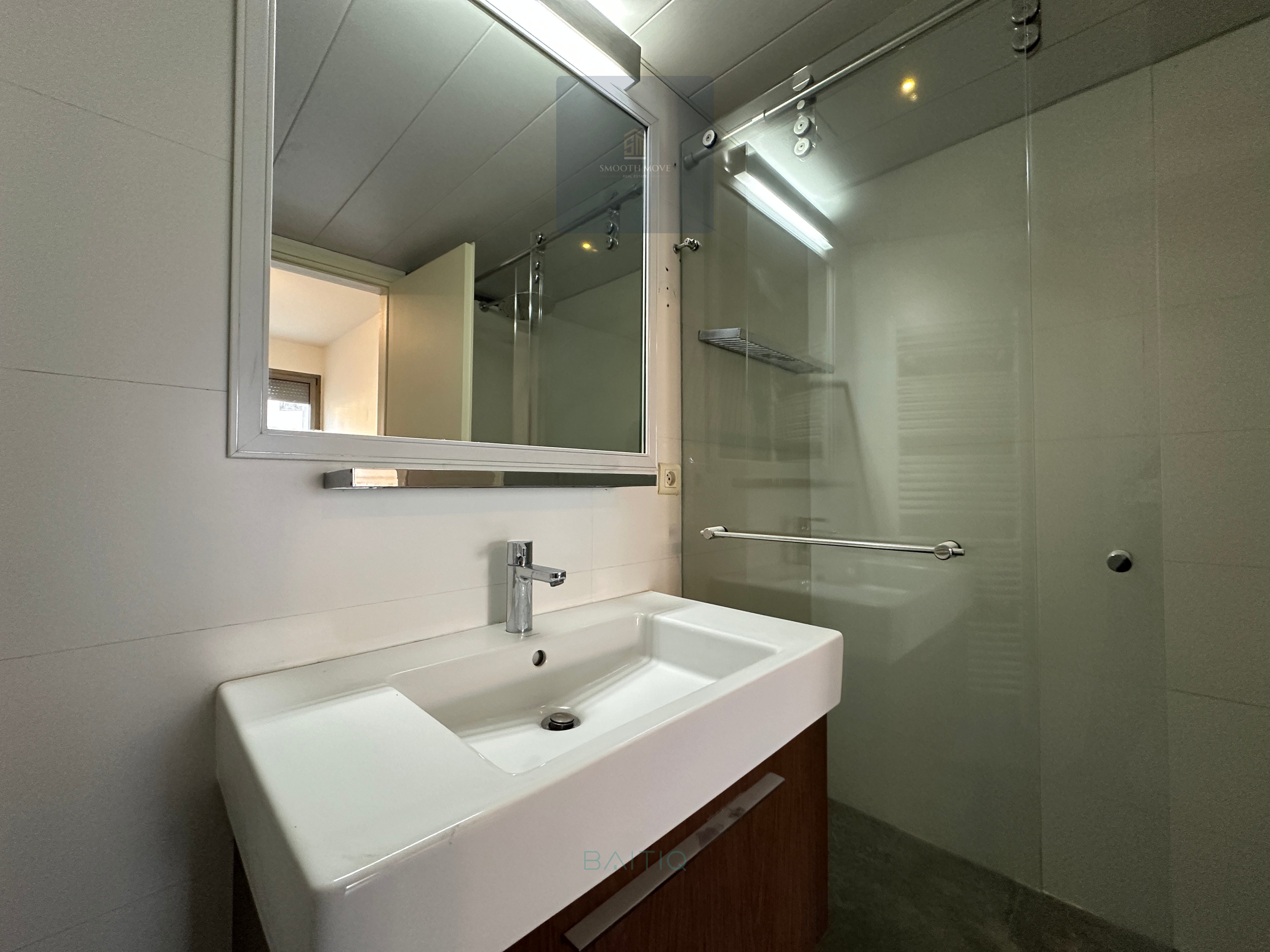 2 Bedroom Apartment for Rent or Sale in Prime Tabaris, Achrafieh — الصورة 9