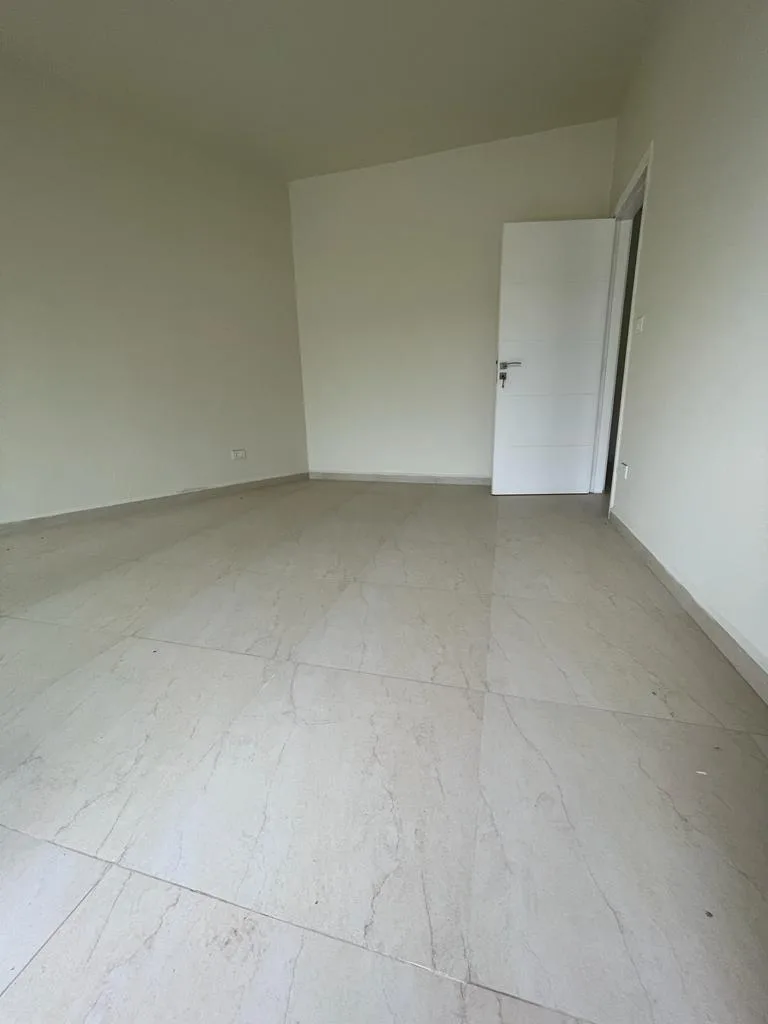 Office for Sale in Fatqa — الصورة 2