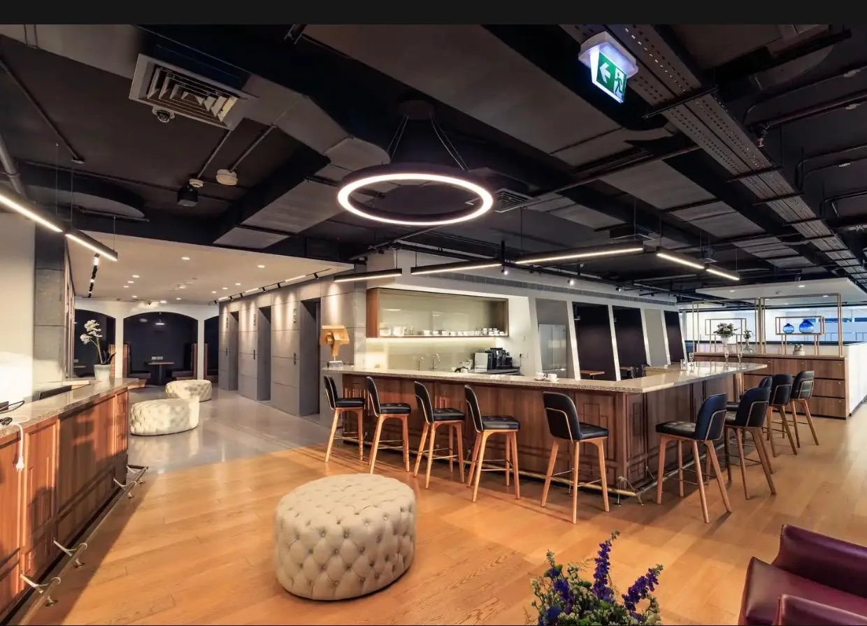 Office for rent in Sin El Fil — الصورة 1