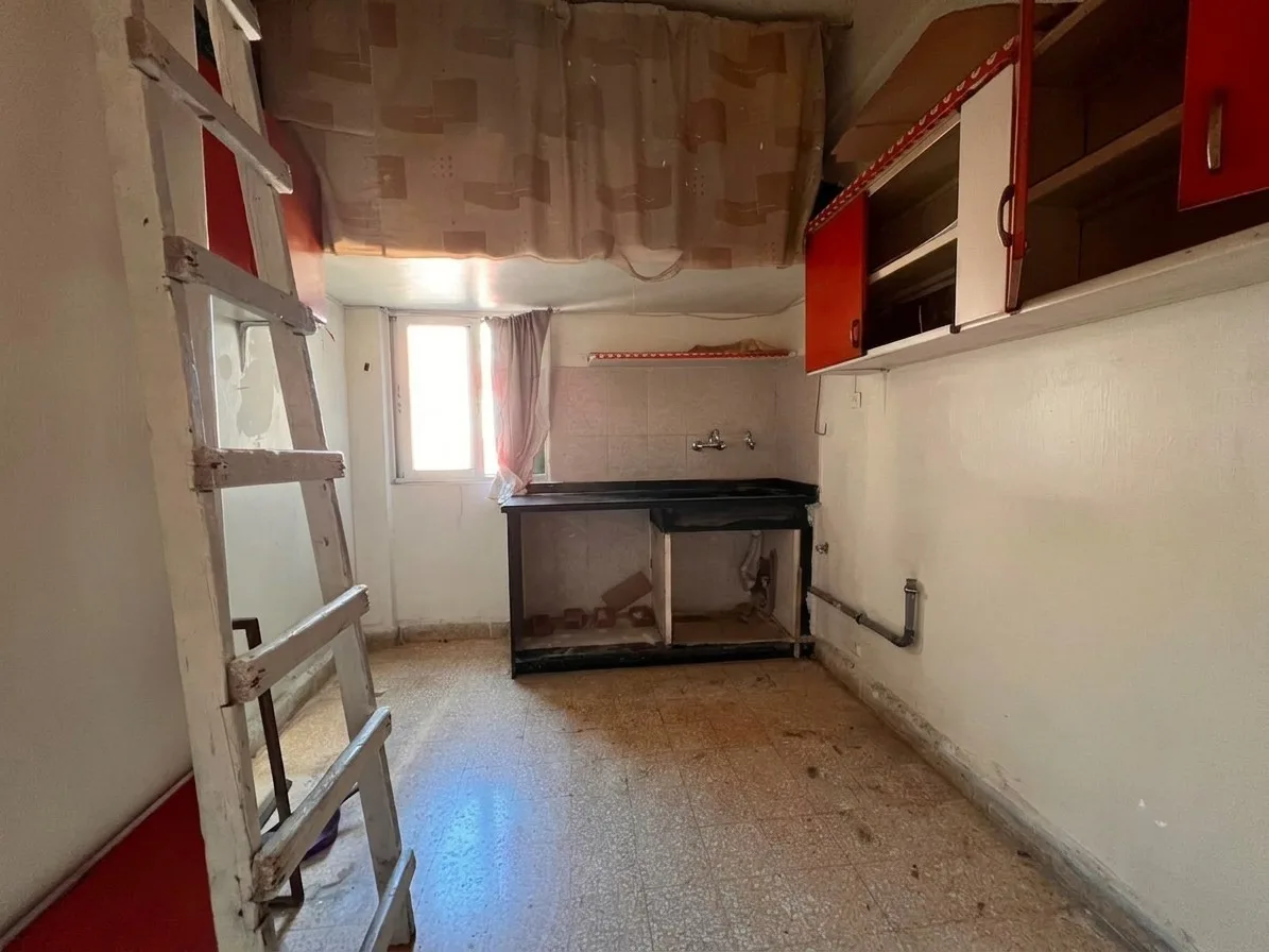 Apartment for Sale in Mar Mikhael — الصورة 4