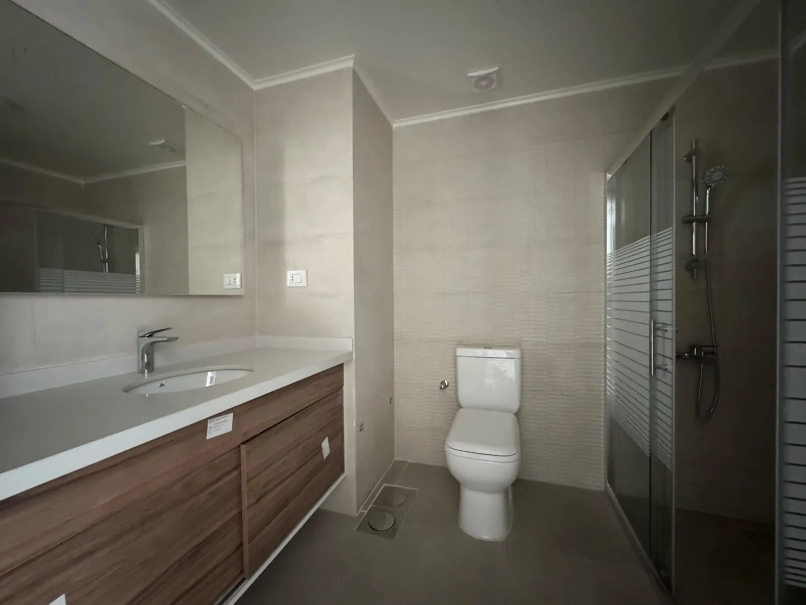 Apartment for Rent in Roumieh — الصورة 9