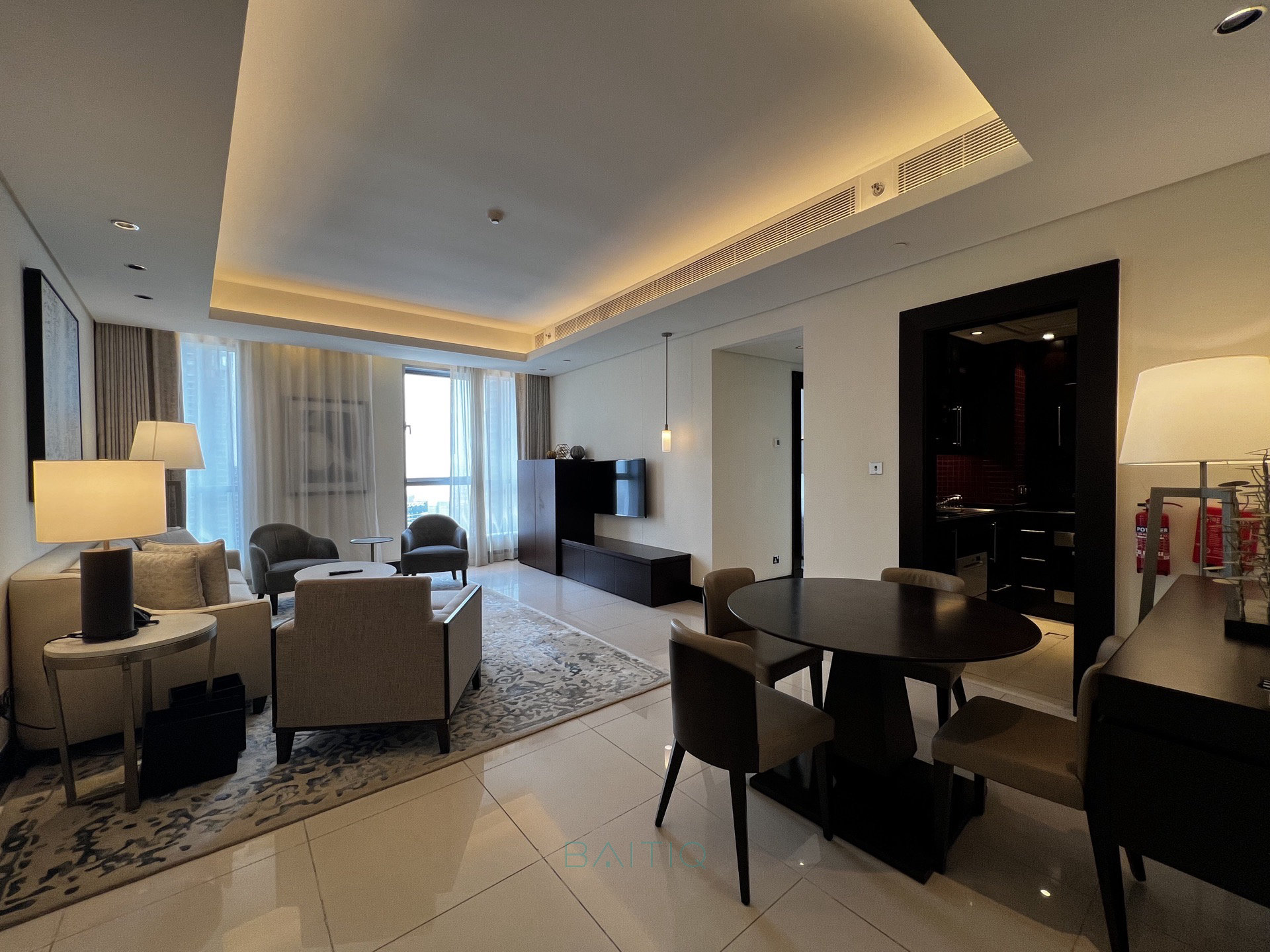 Above 50th Floor | Downtown View | Fully Furnished  — الصورة 11