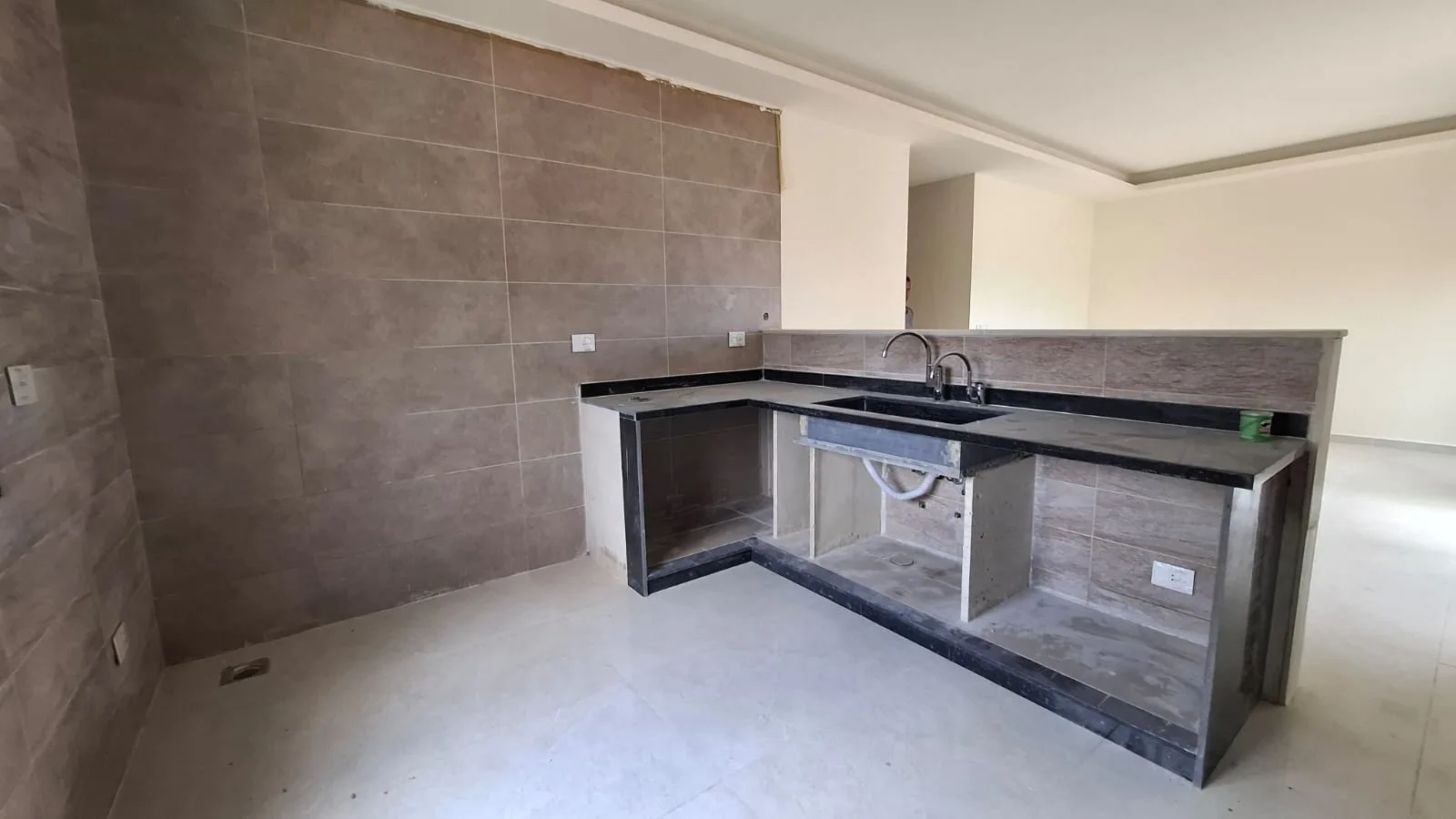 Duplex for Sale in Halat — الصورة 3