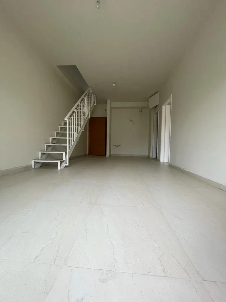 Office for Sale in Fatqa — الصورة 4