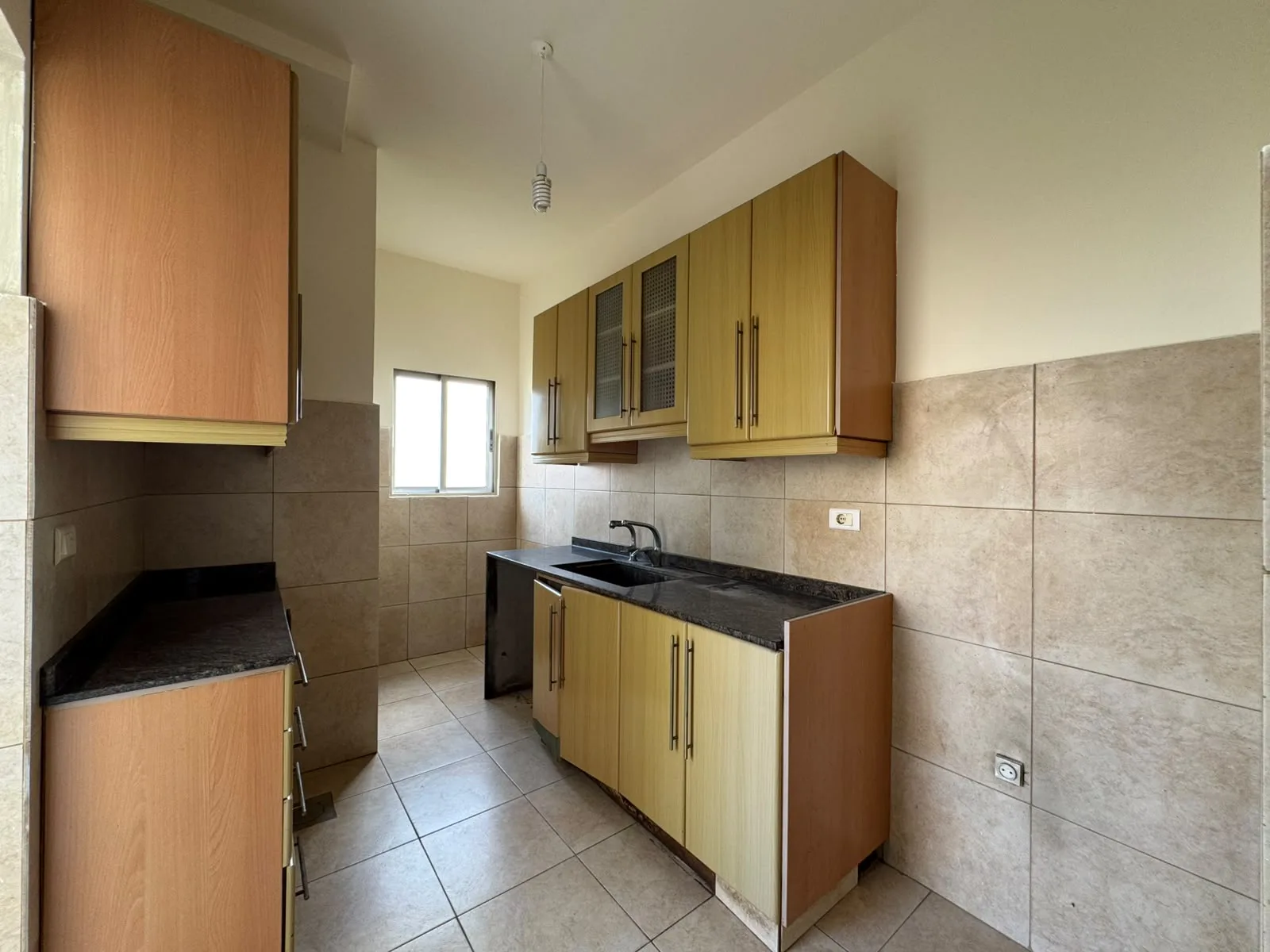 Apartment for rent in Achrafieh — الصورة 7