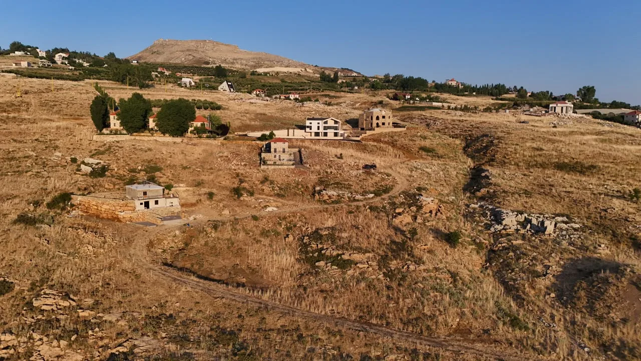 Land for Sale in Laqlouq