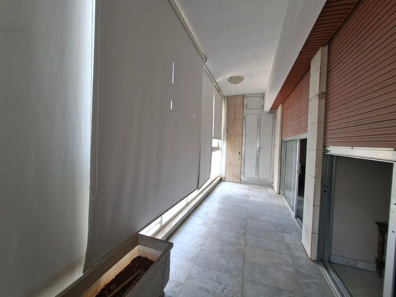 Apartment for Sale in Ain El Tineh, Beirut, Lebanon — الصورة 8