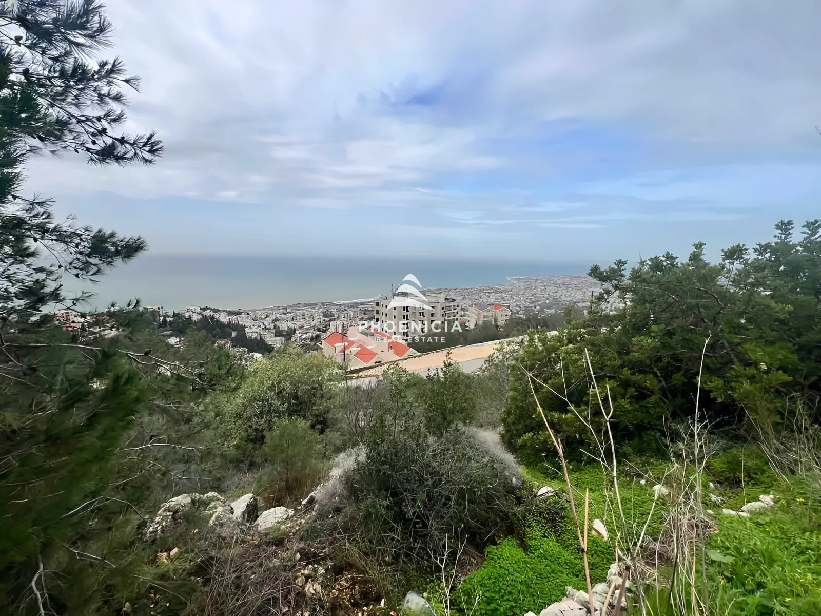 Land for Sale in Blat — الصورة 2