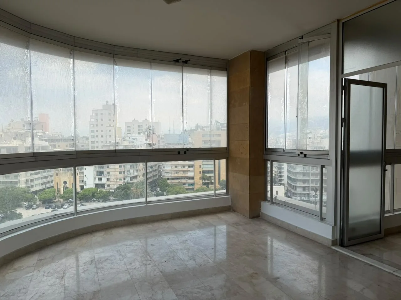 Apartment for Sale in Achrafieh — الصورة 2
