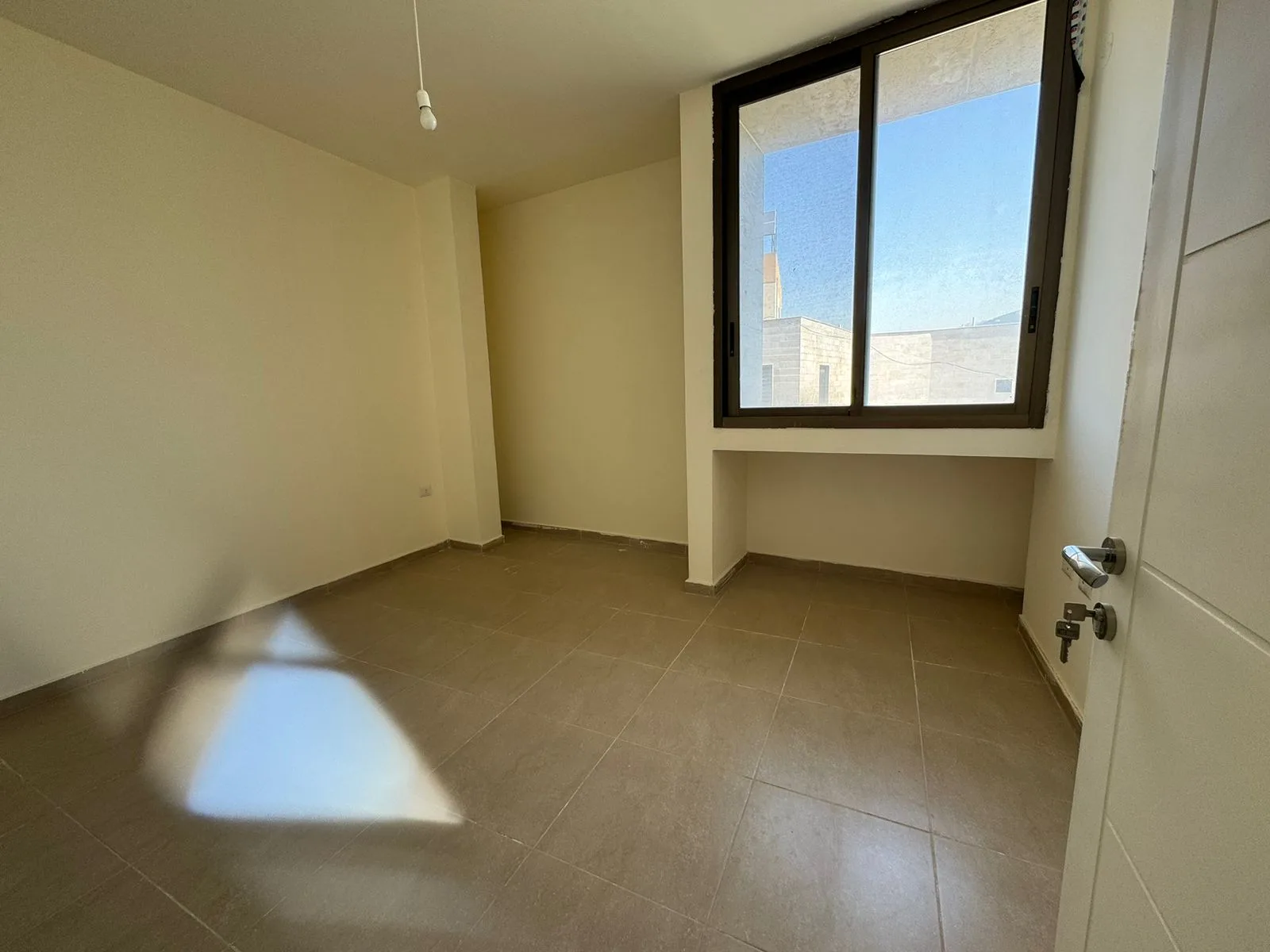 Apartment for Sale in Louaize, Lebanon — الصورة 5