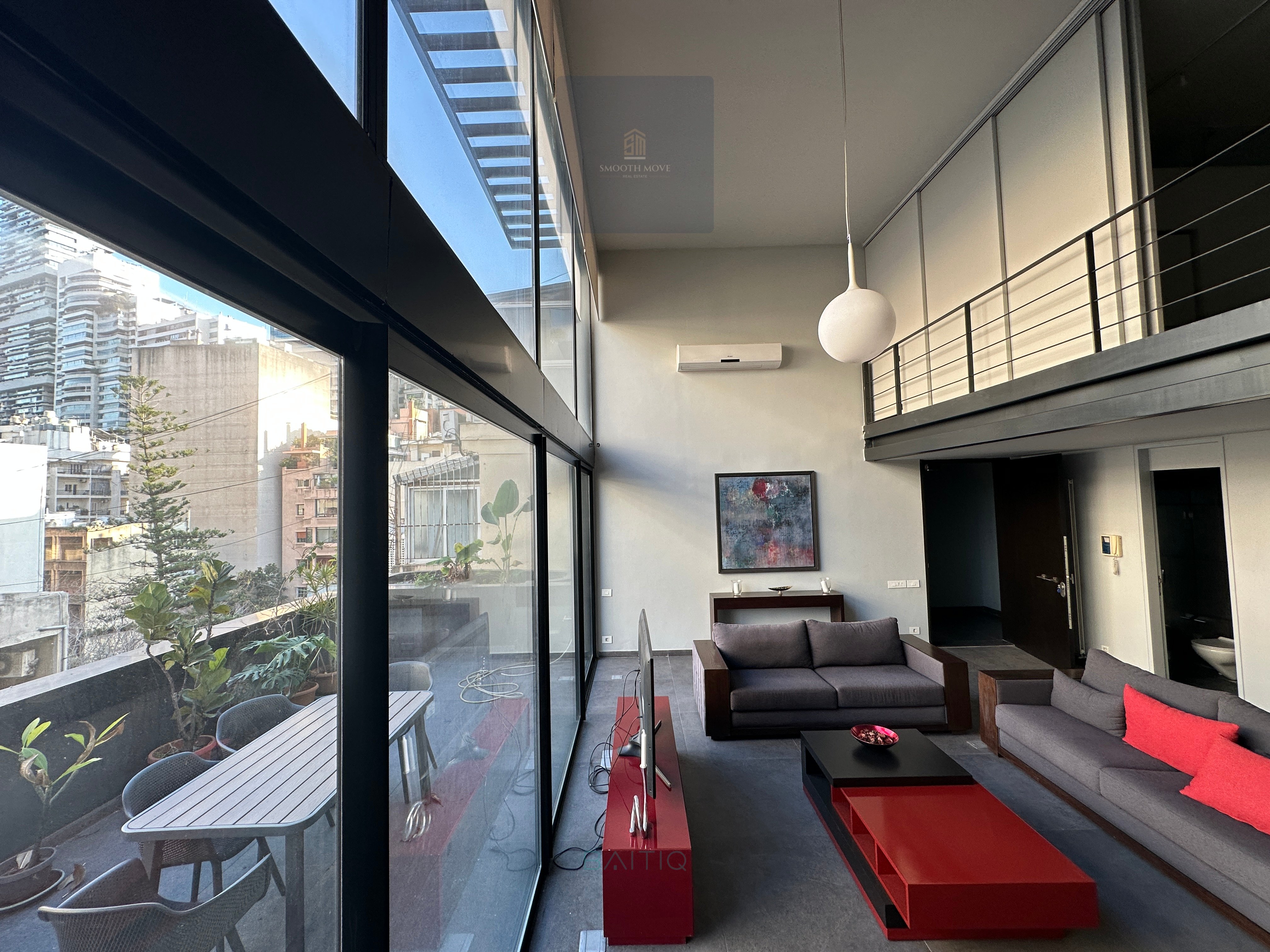 Furnished Loft with Terrace for Rent or Sale in Achrafieh — الصورة 10