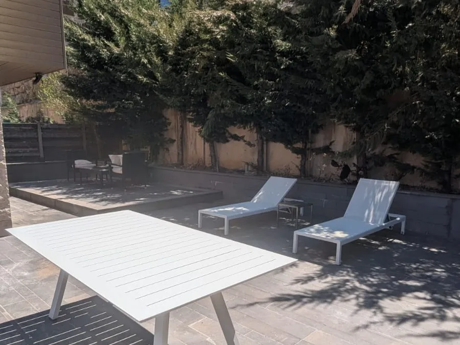 Chalet for Sale in Kfardebian — الصورة 4