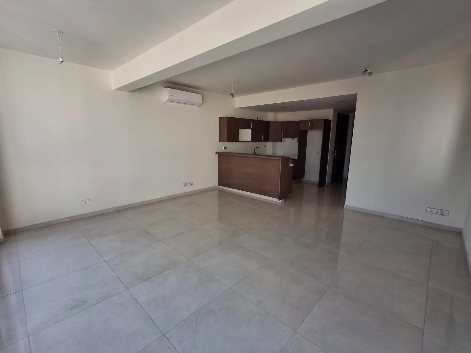 Apartment for Sale in Achrafieh, Beirut, Lebanon — الصورة 3