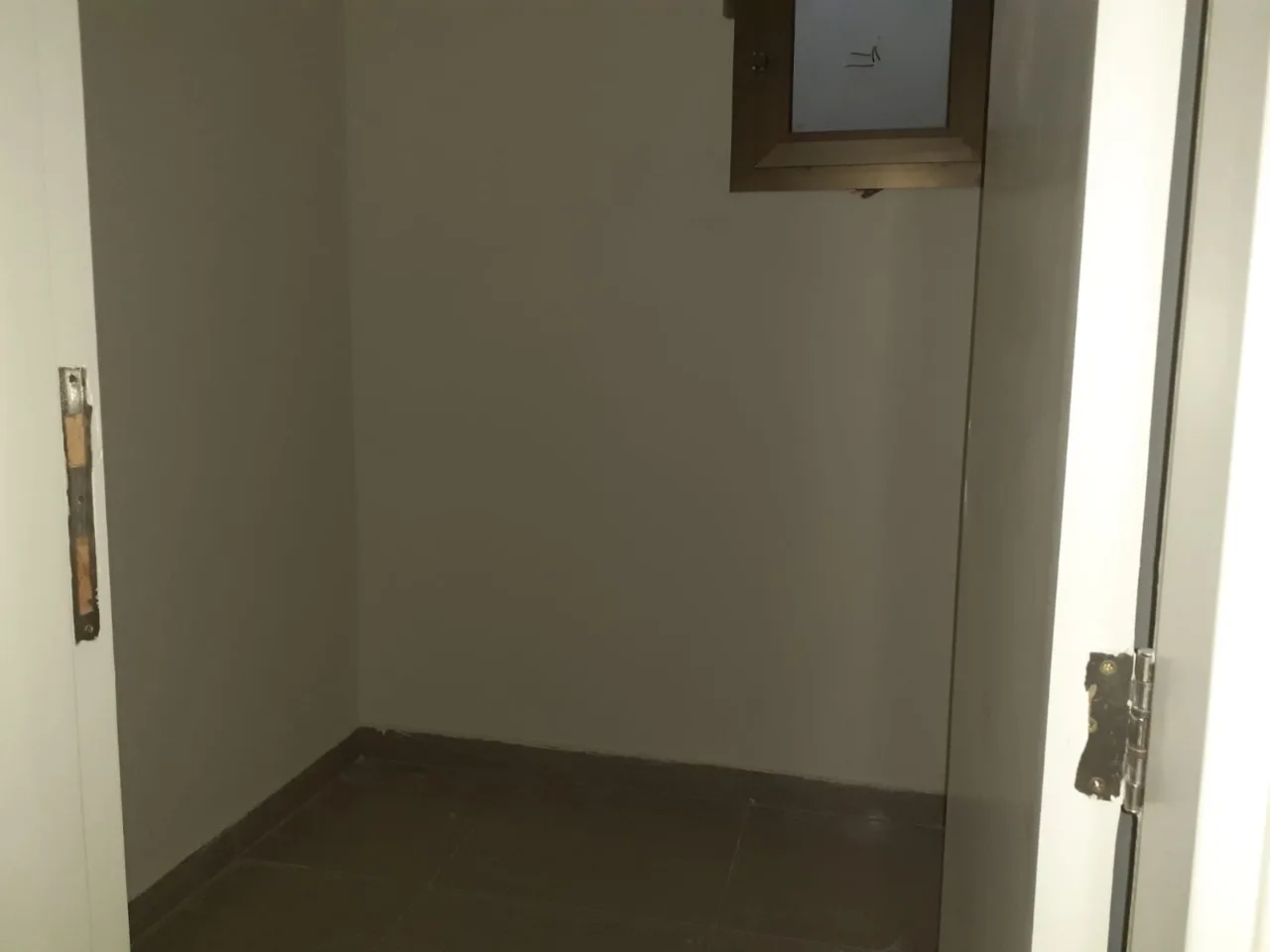 Apartment for Sale in Zouk Mosbeh, Lebanon — الصورة 10