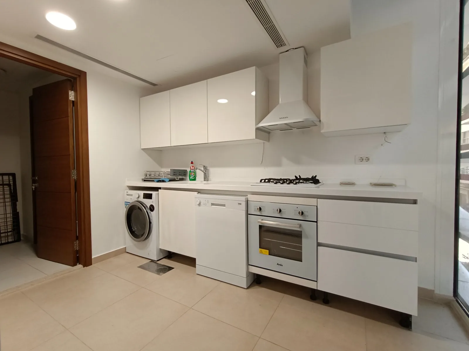 Apartment for Sale in Caree d'or, Achrafieh, Beirut, Lebanon — الصورة 4