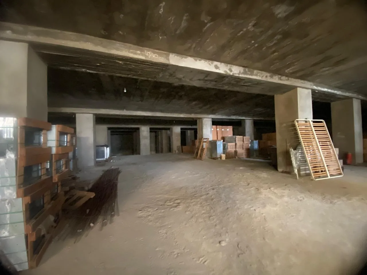 Warehouse for Sale in Ramlet El Baida