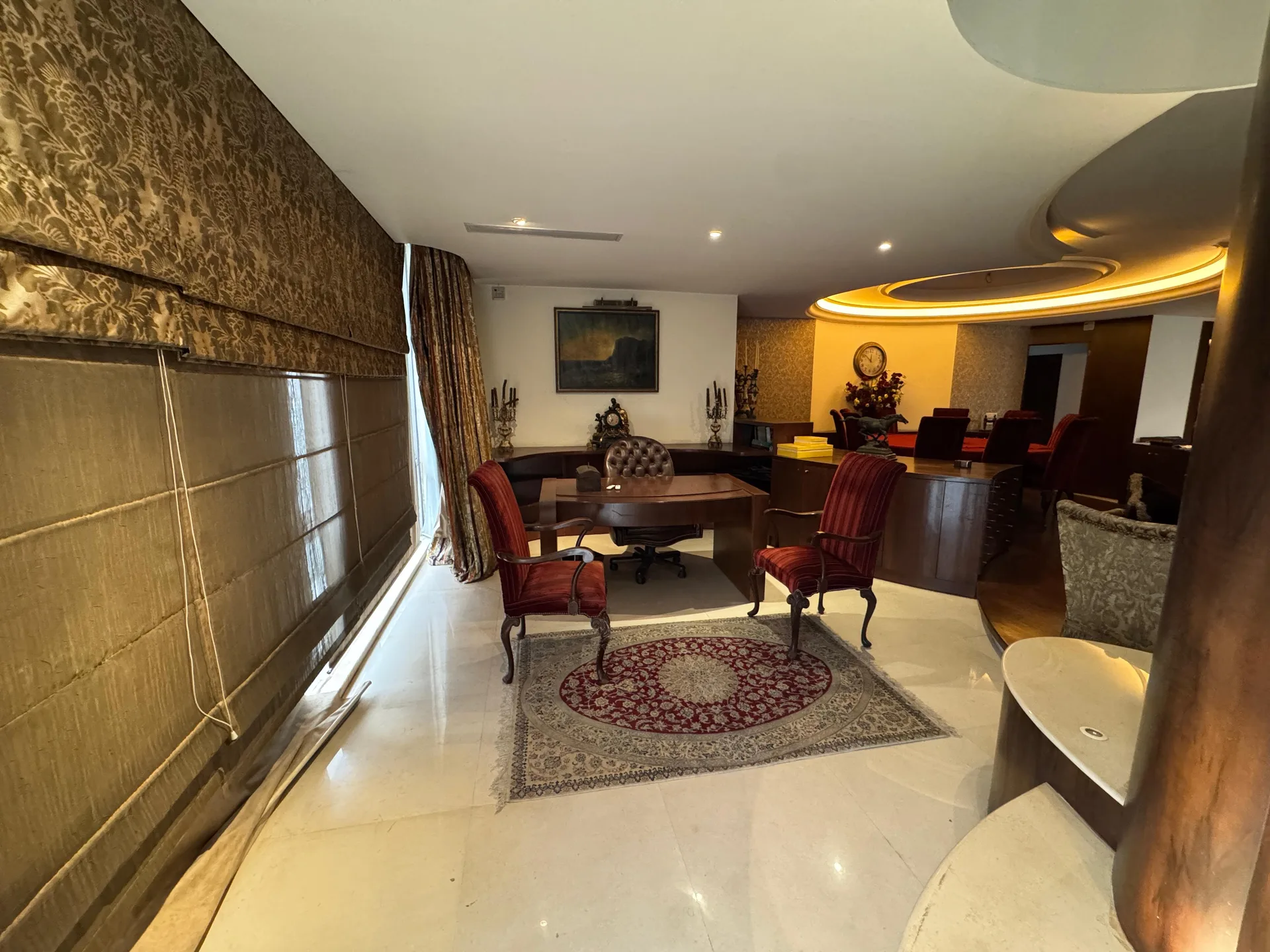 Apartment for Sale in Kraytem, Beirut, Lebanon — الصورة 6