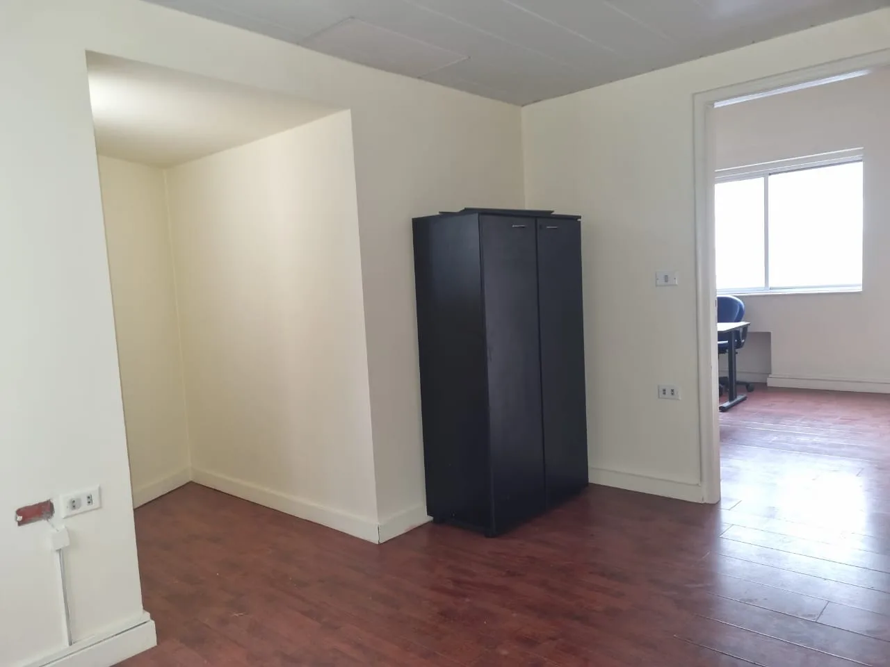 Office for rent in Verdun, Beirut, Lebanon — الصورة 7