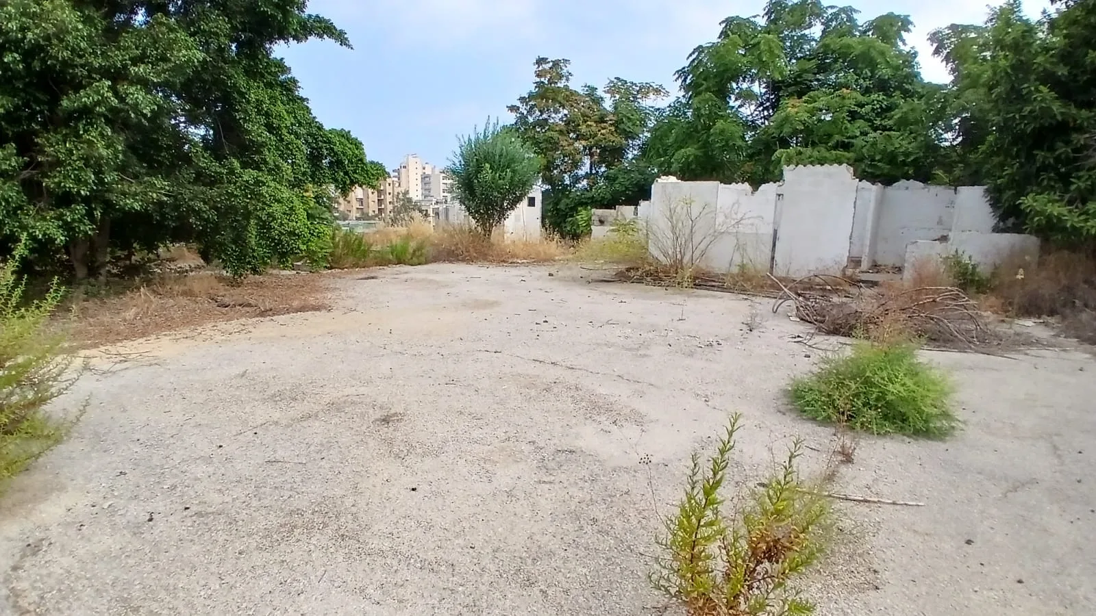 Land for Sale in Antelias — الصورة 1