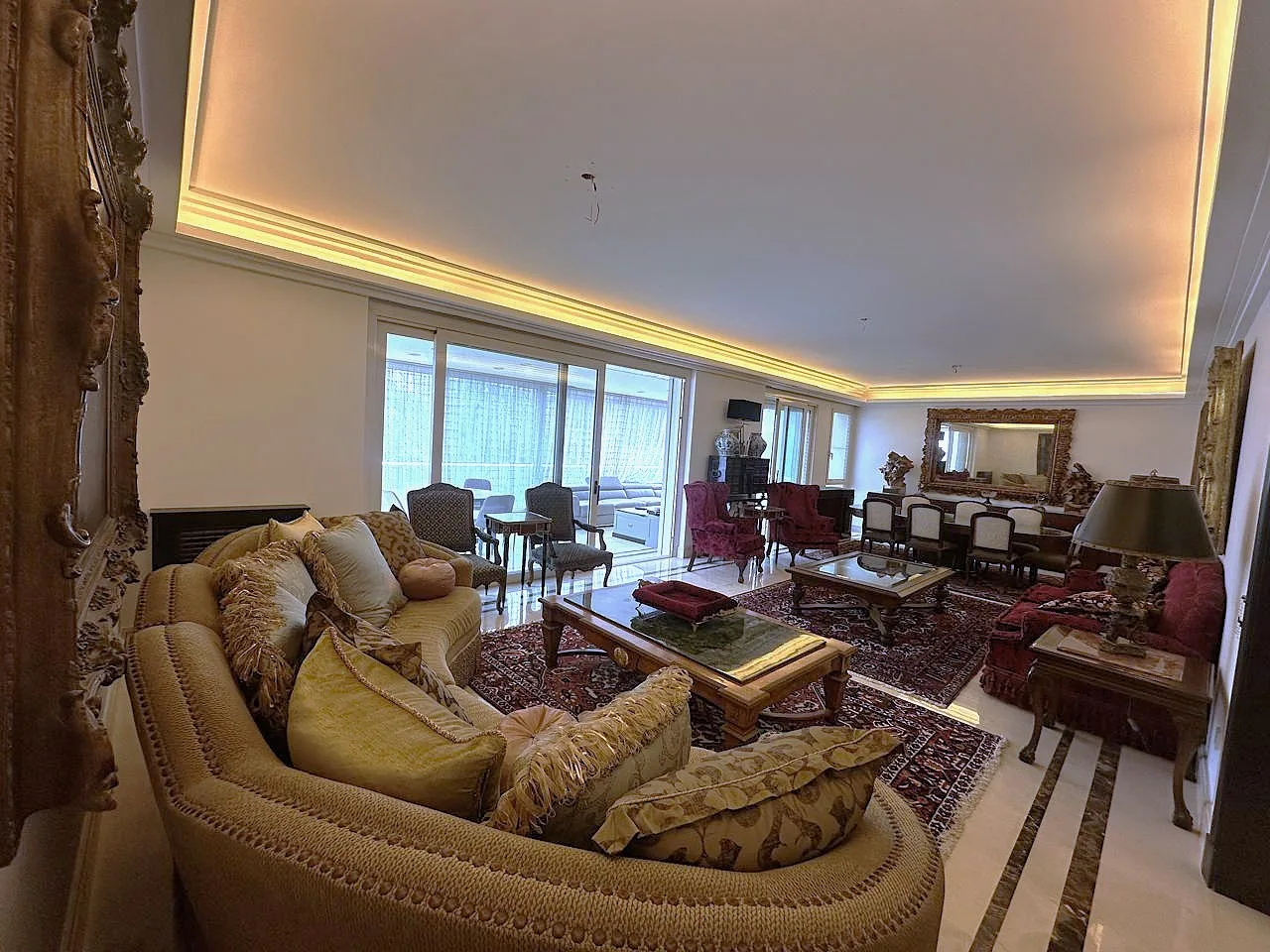 Apartment for Sale in Ras Beirut