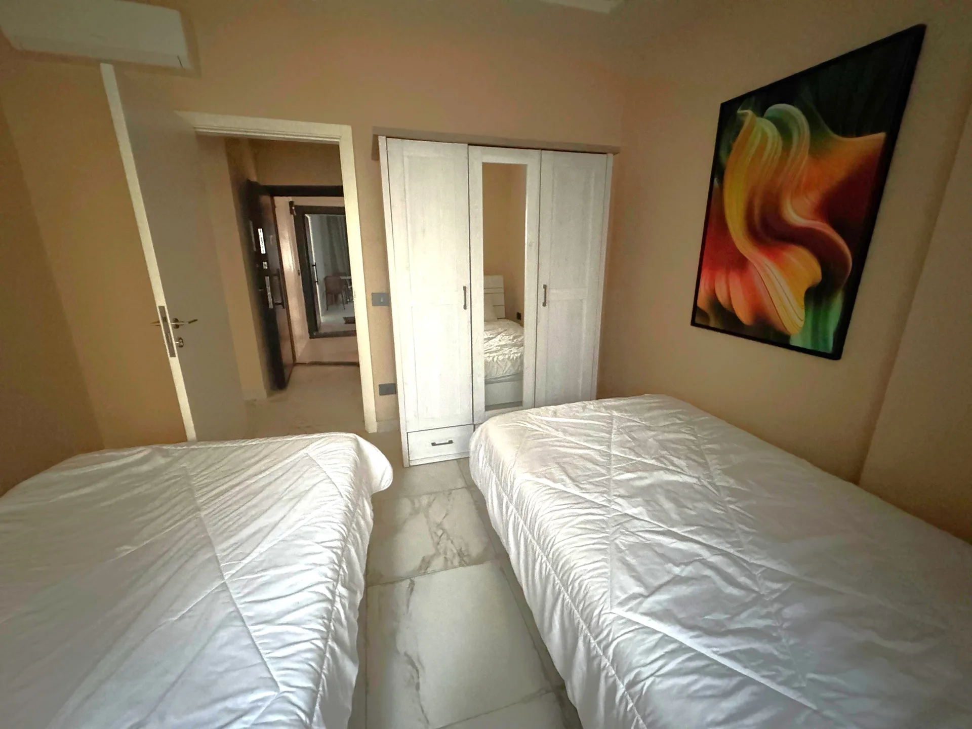 Apartment for rent in Ras, Bayrut, Lebanon — الصورة 5