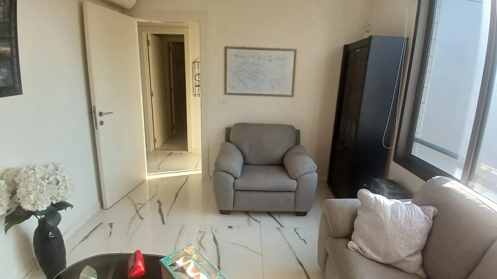 Office for Sale in Dbayeh — الصورة 8