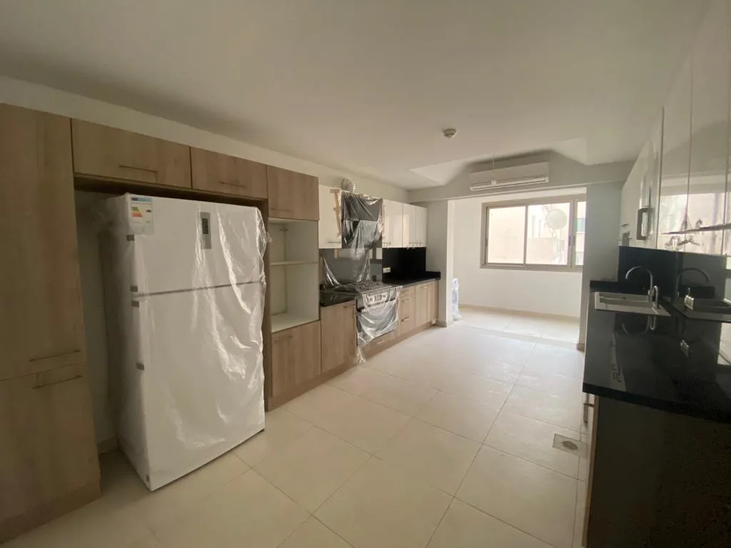 Apartment for Sale in Gemmayzeh, Beirut, Lebanon — الصورة 3